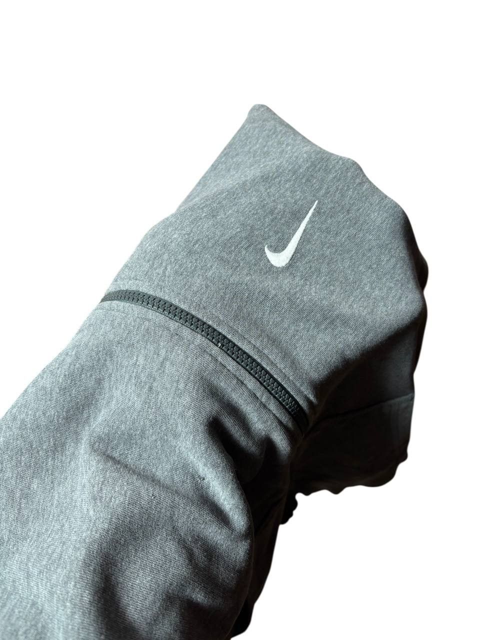 Nike Nike Vintage Y2K Zip Hoodie Size US M / EU 48-50 / 2 - 9 Thumbnail