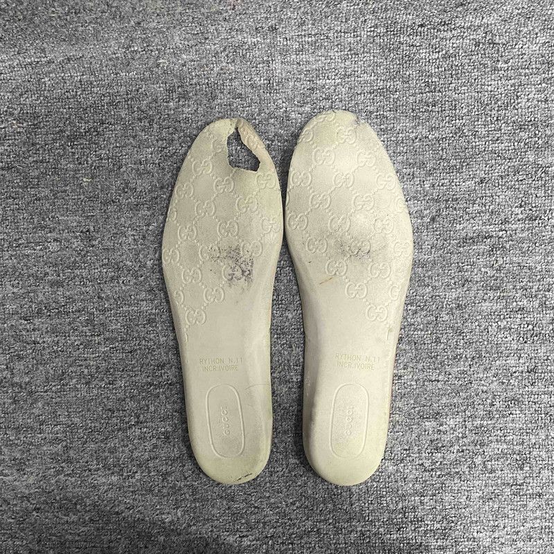 Gucci Gucci Rhyton Logo Low-top Dad Sneakers in Ivory Size US 11 / EU 44 - 7 Thumbnail