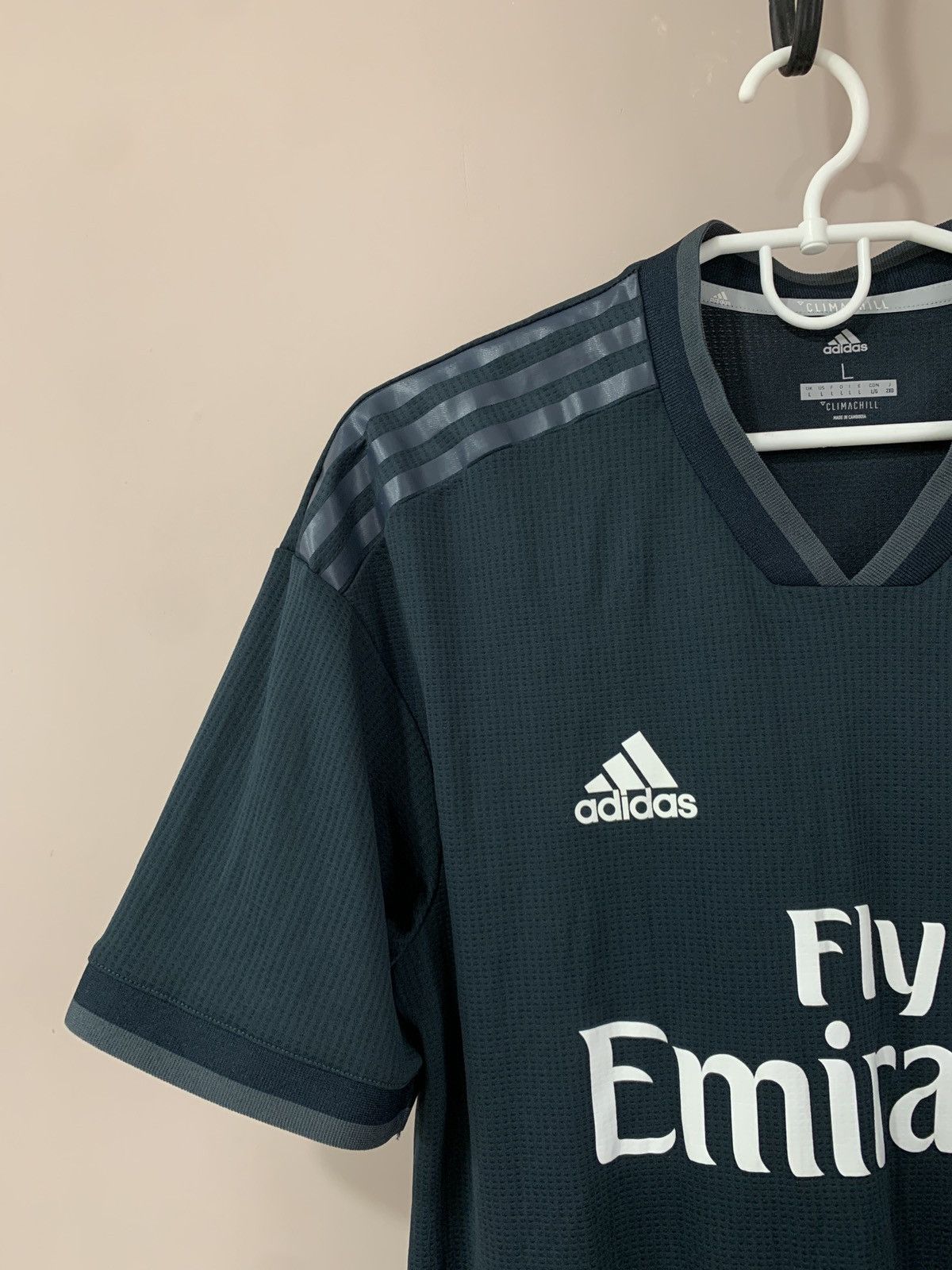 Adidas Real Madrid 2019 Away Football Shirt Adidas Soccer Jersey L Size US L / EU 52-54 / 3 - 3 Thumbnail