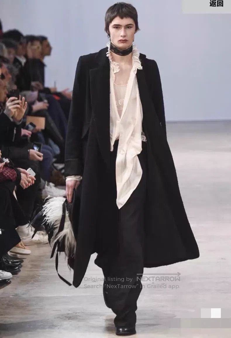 Ann Demeulemeester Ann Demeulemeester Exquisite Wool Overcoat Size XS / US 0-2 / IT 36-38 - 1 Thumbnail