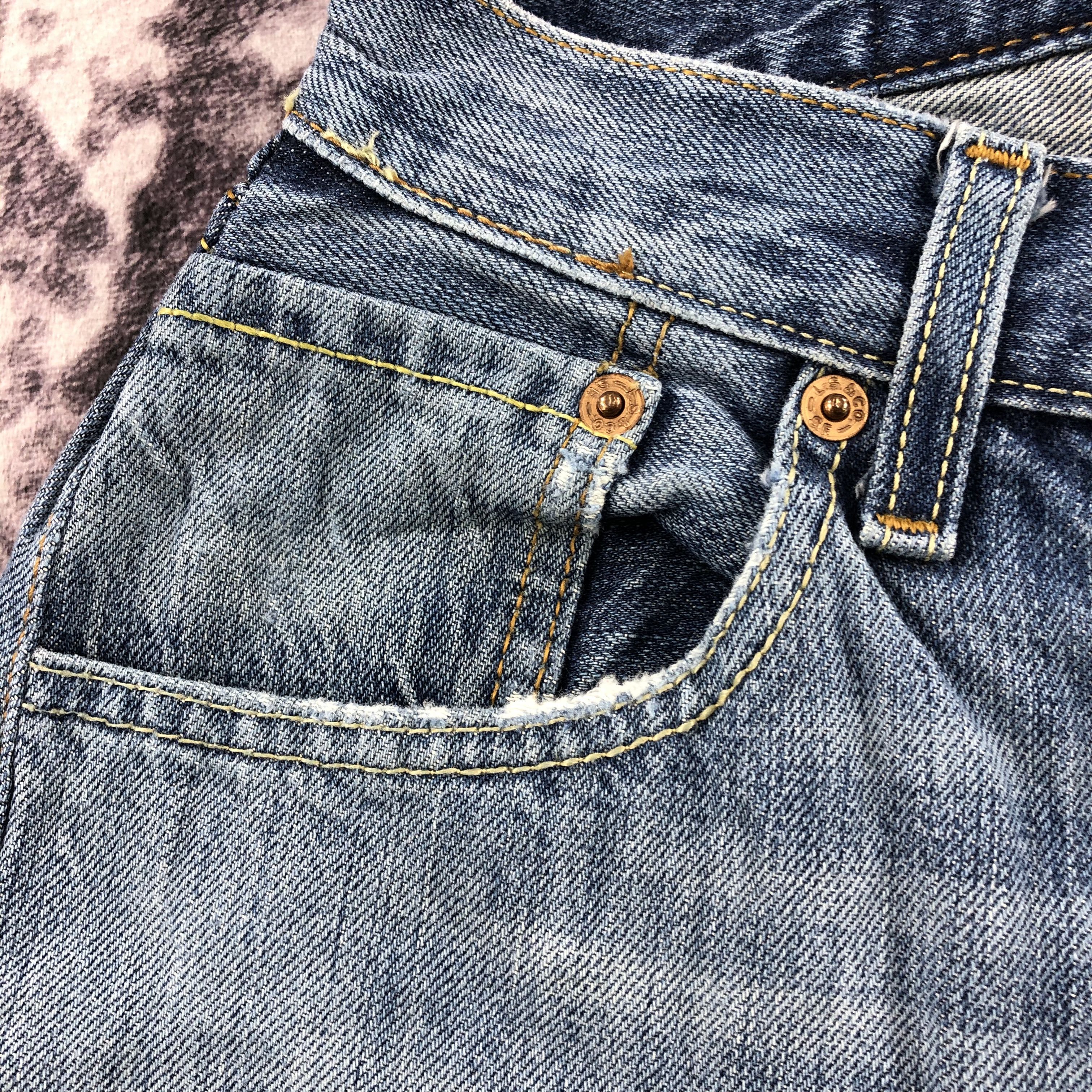 Levi's Vintage 90s Blue Wash Levis 501 Jeans-JM2626 Size US 30 / EU 46 - 12 Thumbnail