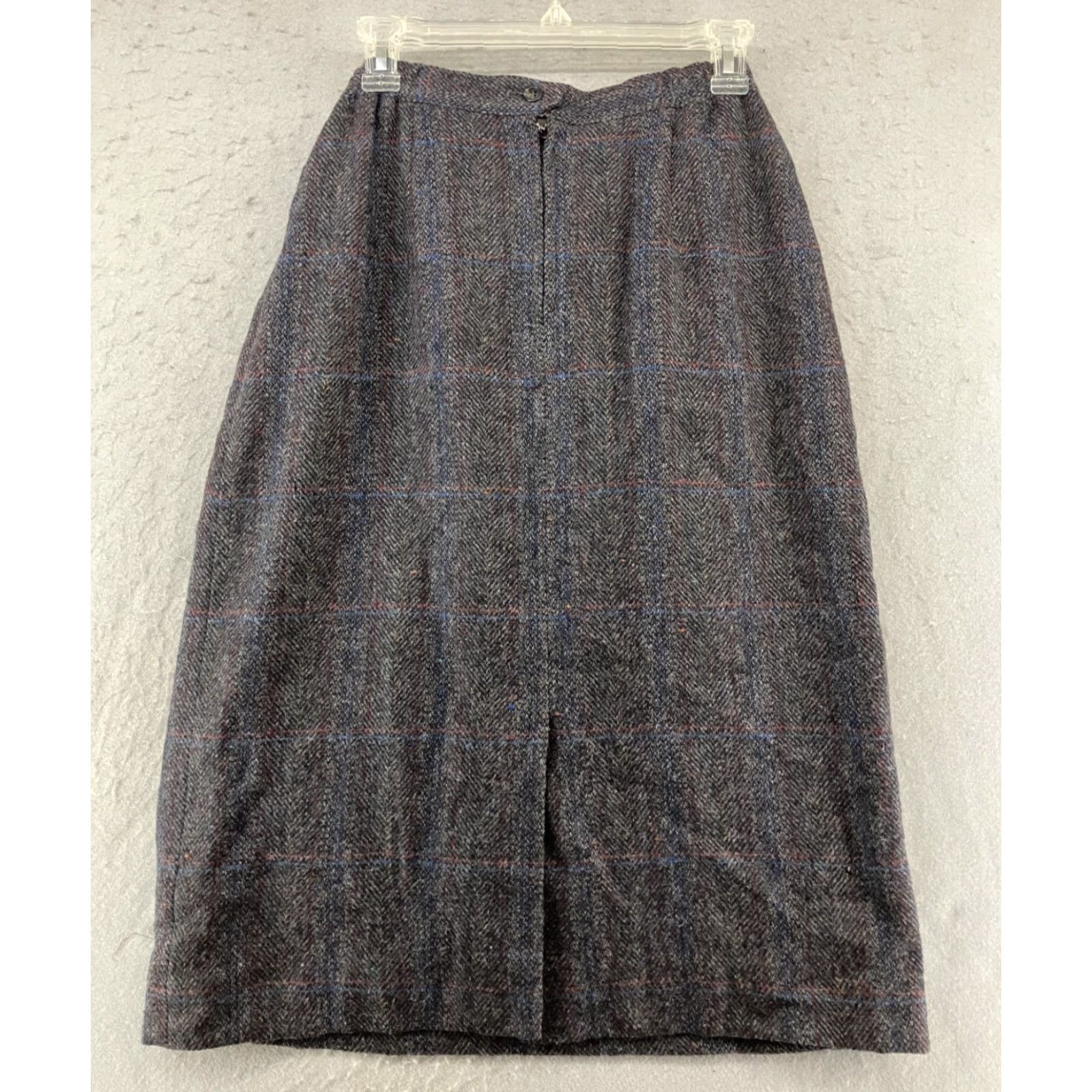 Vintage Vintage Boston Traveler Women's Midi Wool Skirt Plaid Lined 80s 90s Gray Slim Fit Size 28" / US 6 / IT 42 - 6 Thumbnail