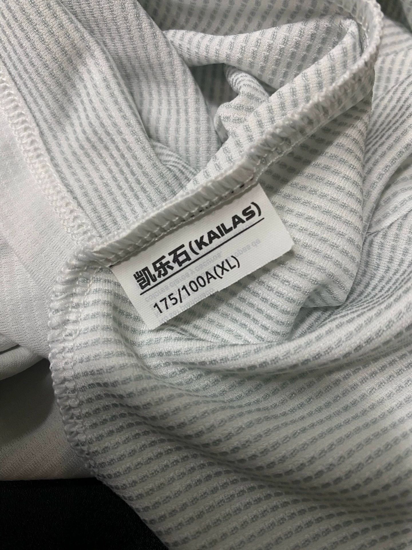 Other KAILAS long-sleeve top XL Size US XL / EU 56 / 4 - 7 Thumbnail