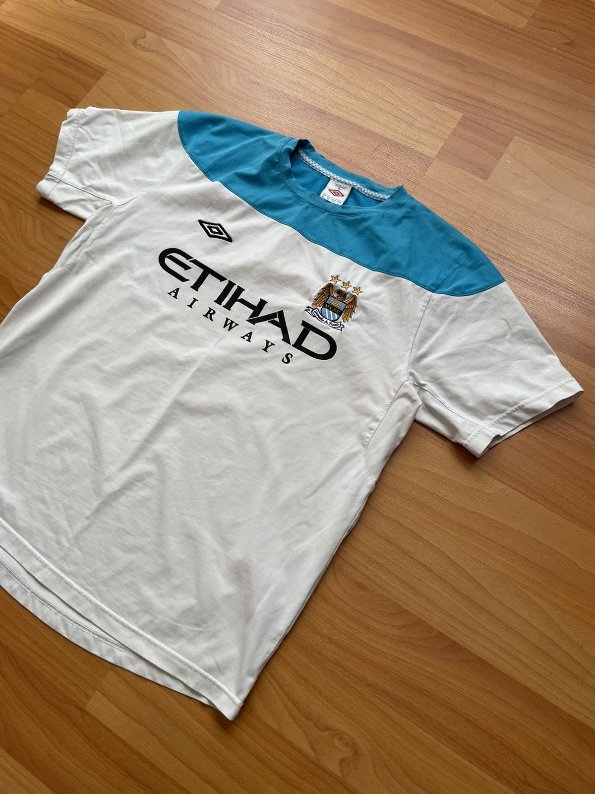 Umbro × Vintage Vintage Manchester City Umbro Training Football T Shirt Size US XL / EU 56 / 4 - 3 Thumbnail