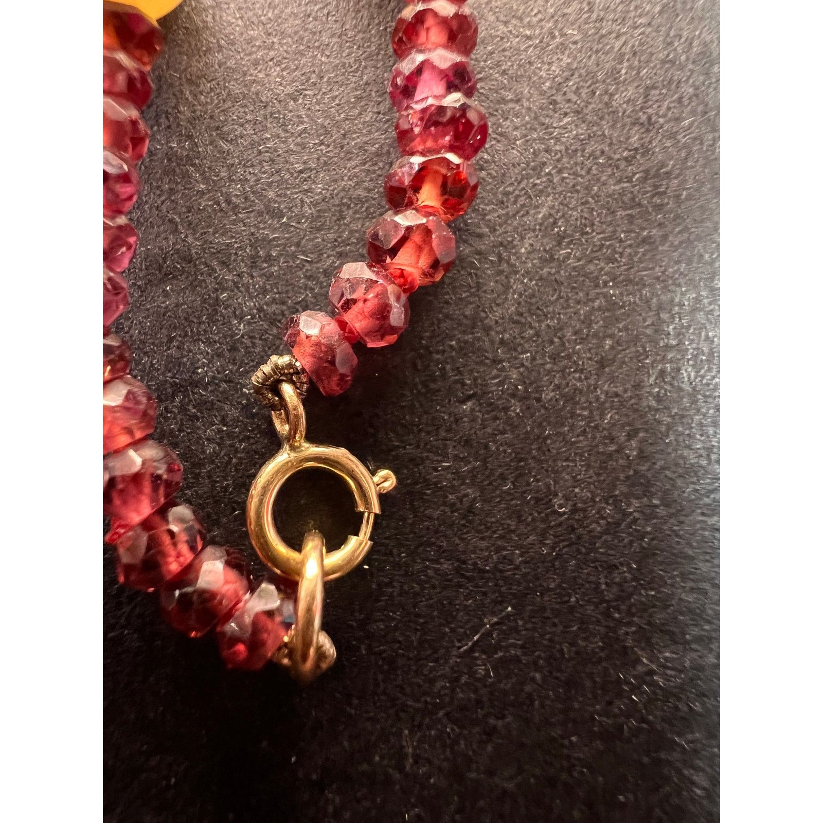 Other 14k gold garnet and pearl station necklace 18 inches Size ONE SIZE - 12 Thumbnail