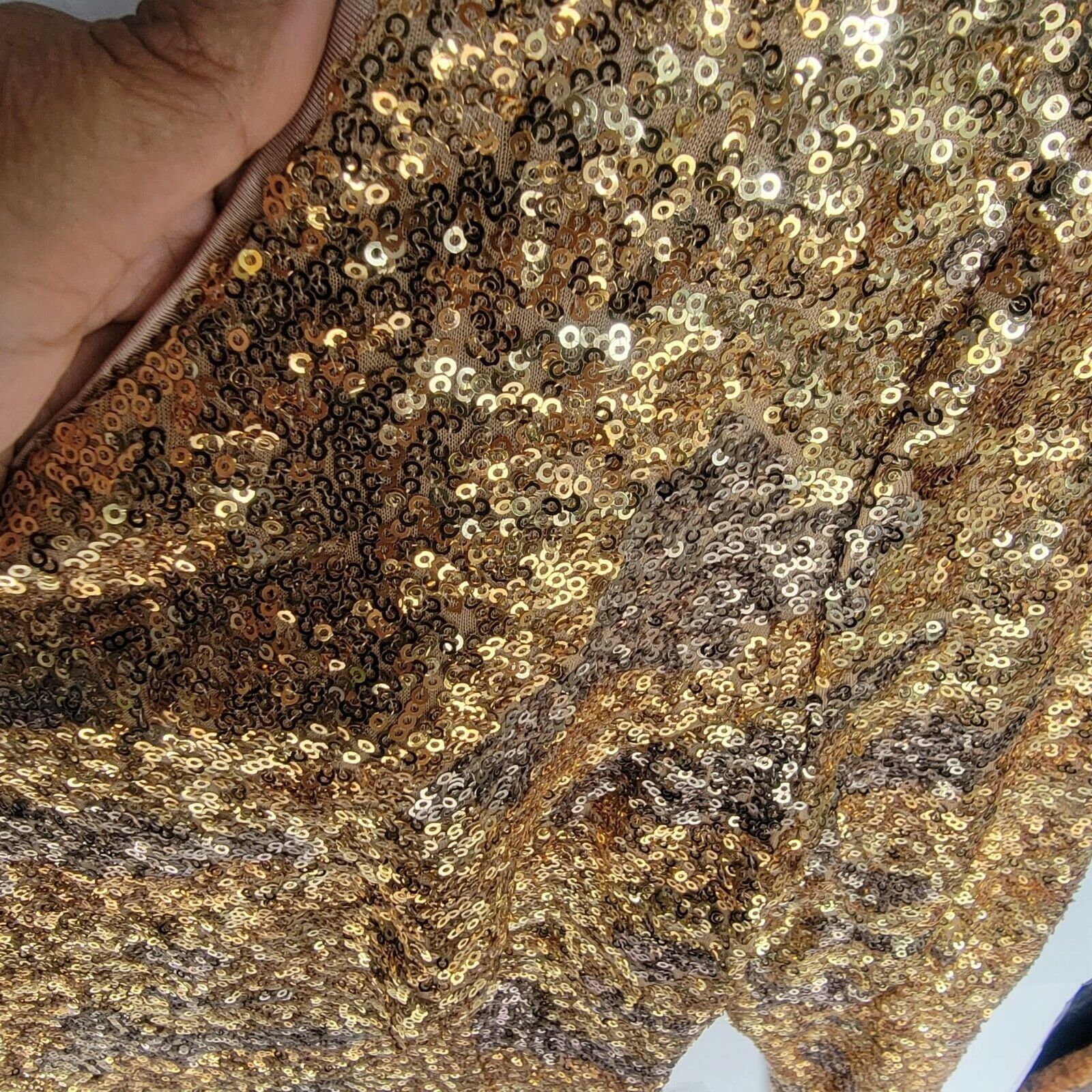Guess ⭐GUESS Klara Womens Sz 4 Gold Bronze Sequin Dress Elastic Cr Size S / US 4 / IT 40 - 8 Thumbnail