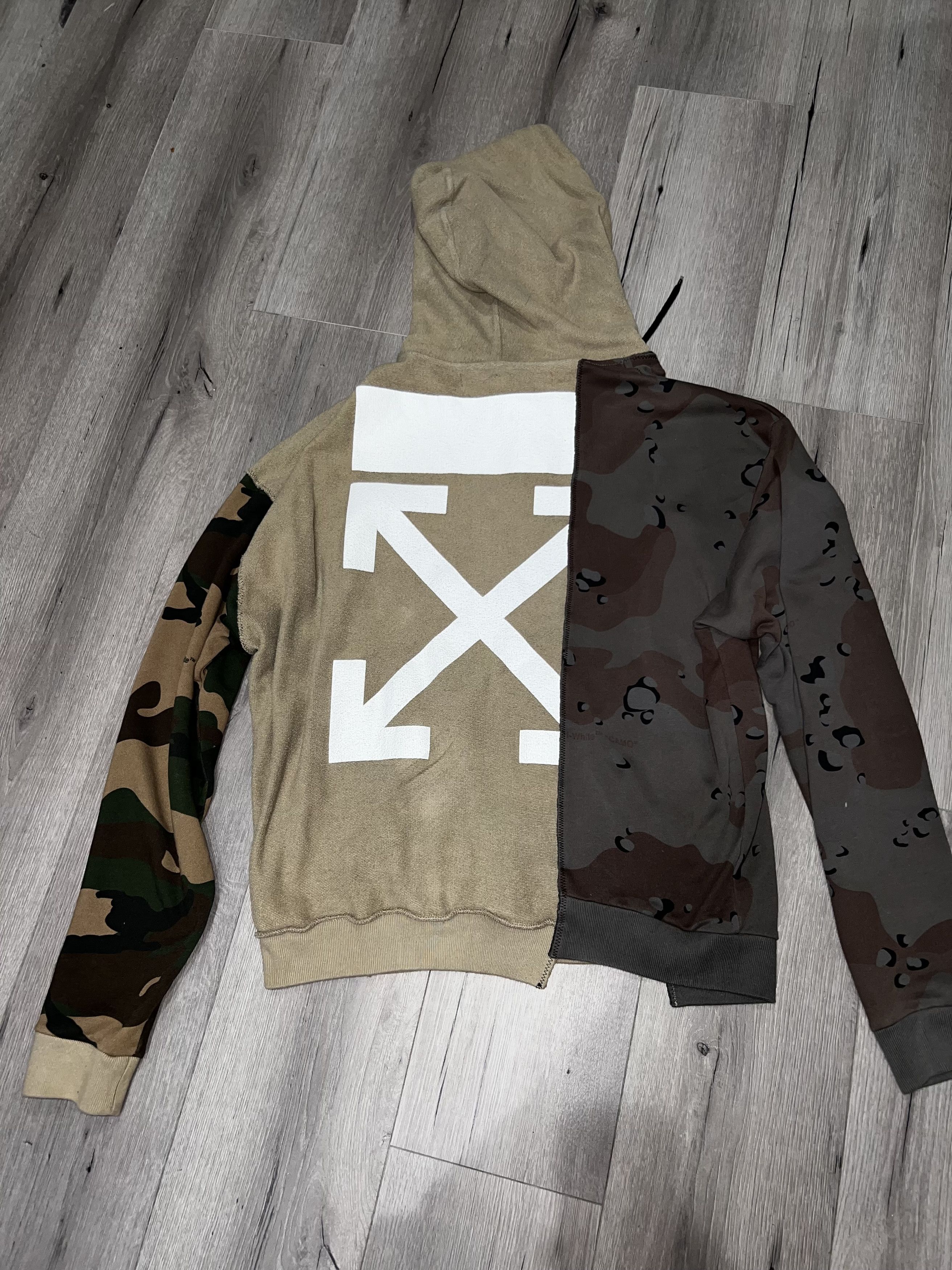 Off-White 2018 Off White Reconstructed Camo Hoodie Size US XXL / EU 58 / 5 - 7 Thumbnail