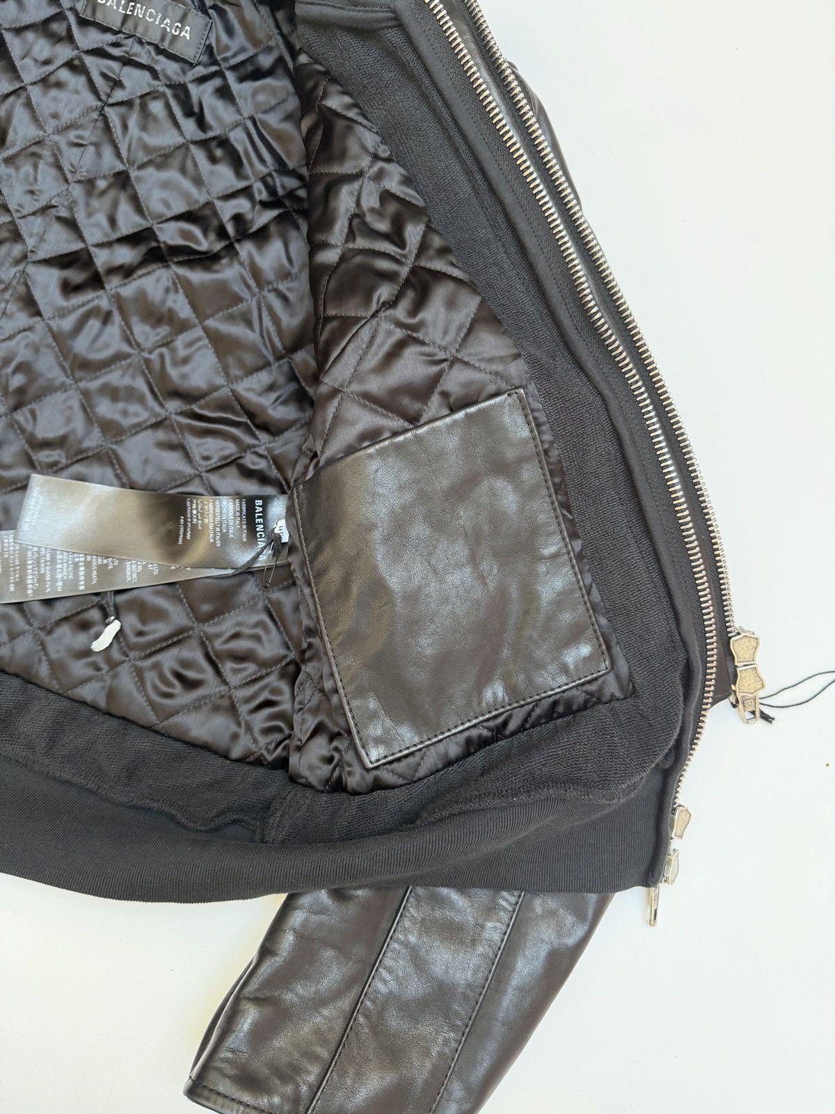Balenciaga Balenciaga Shrunk Racer Hooded Layer Jacket Black Leather Size US XS / EU 42 / 0 - 13 Thumbnail