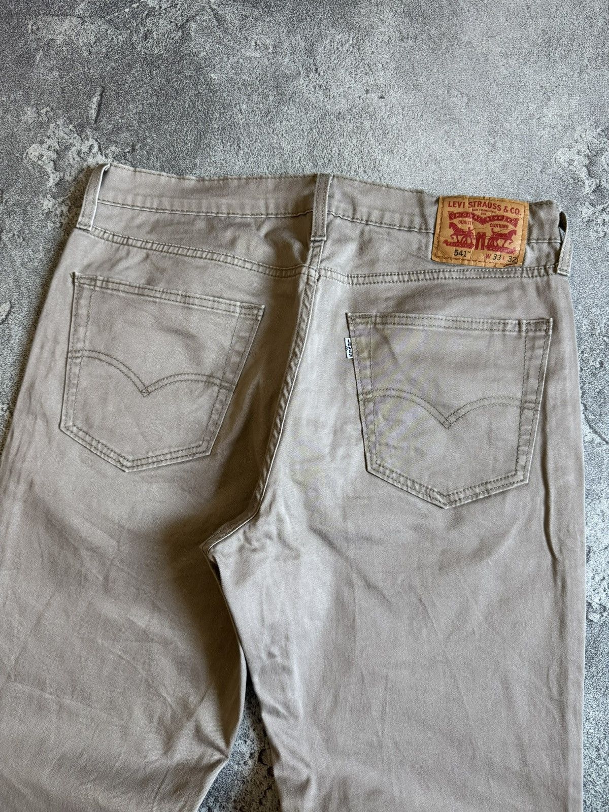 Levi's Levi’s 541 33/32 casual pants trousers chinos old money Size US 33 - 3 Thumbnail