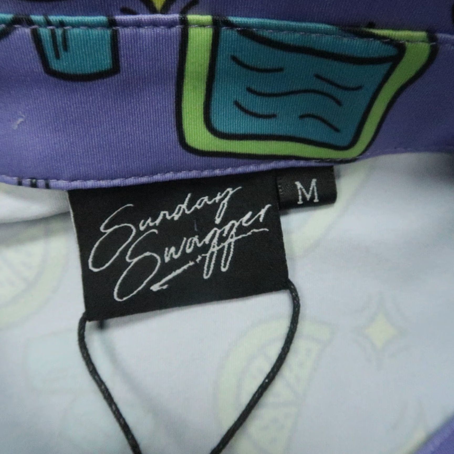 Vintage Sunday Swagger Shirt Mens Medium Polo NWT Purple Geometric Breathable Performance Golf Short Sleeve Button Closure 42in Chest Size US M / EU 48-50 / 2 - 3 Thumbnail