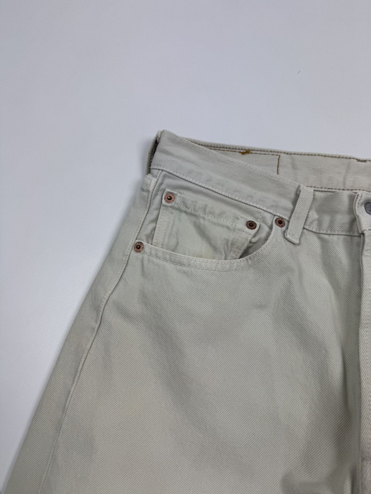 Levi's 1990’s Vintage Faded Levi’s 501 Light Beige Jeans Pants Size US 32 / EU 48 - 11 Thumbnail