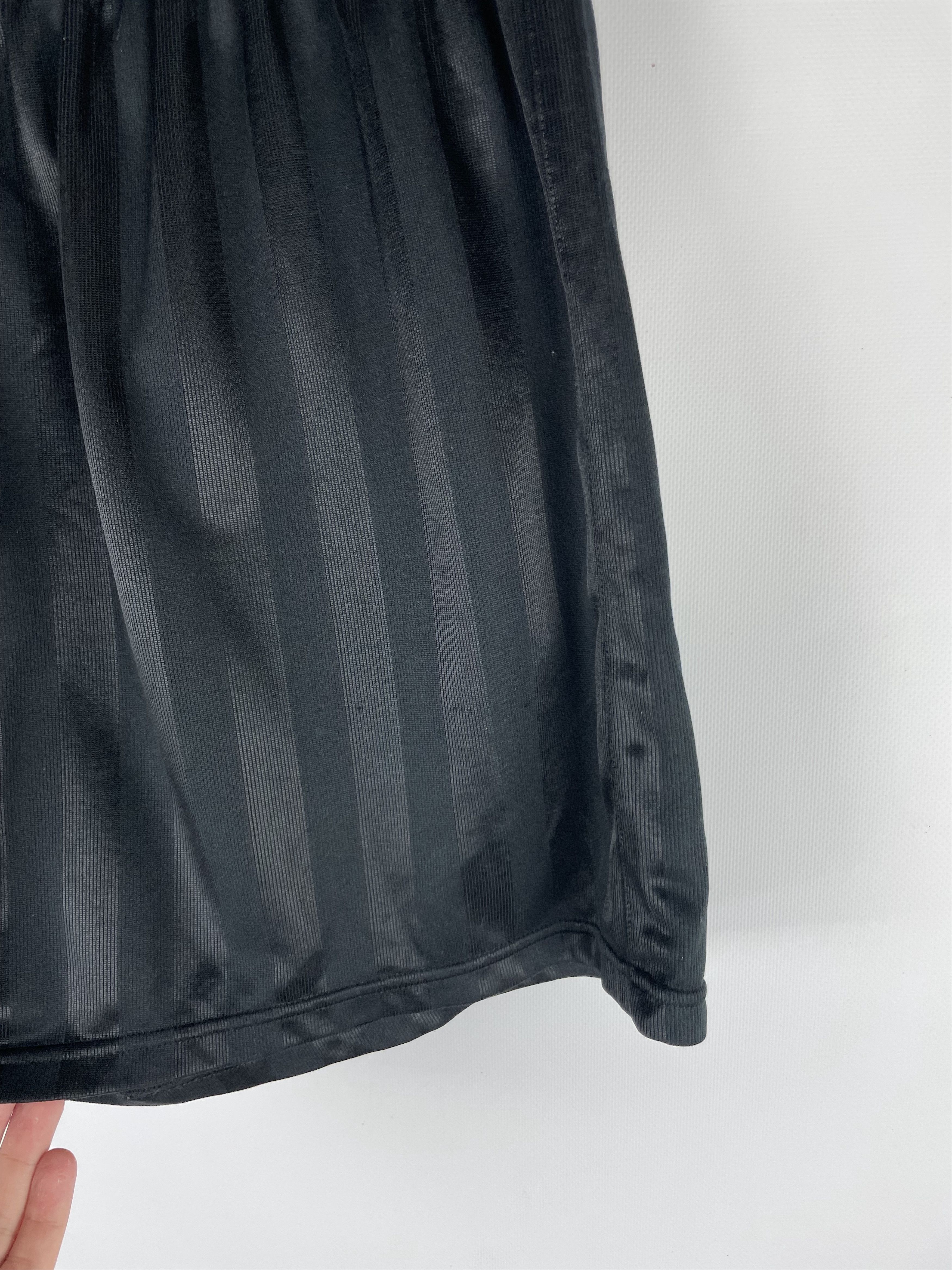 Nike Vintage Nike Shorts Y2k Size US 34 / EU 50 - 4 Thumbnail