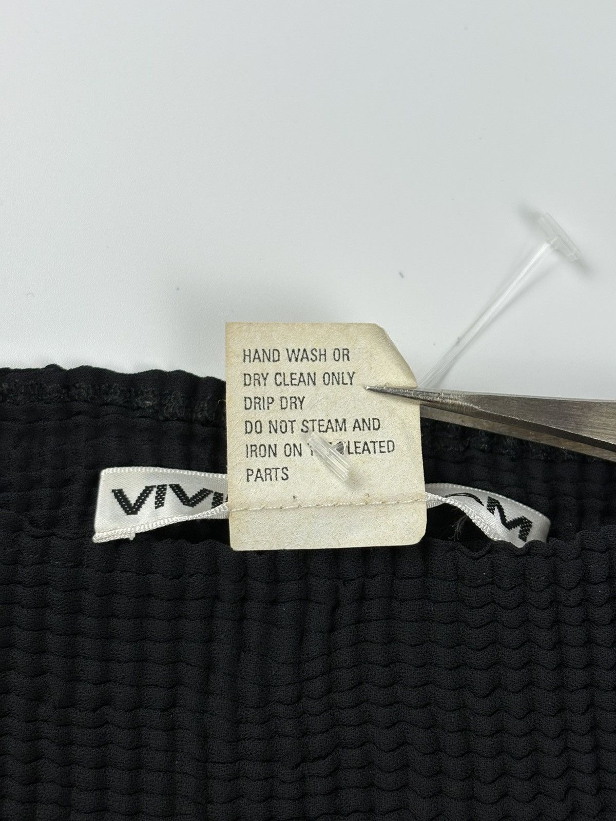 Vivienne Tam Vintage 90’s Vivienne Tam Mesh Top Size S / US 4 / IT 40 - 7 Thumbnail