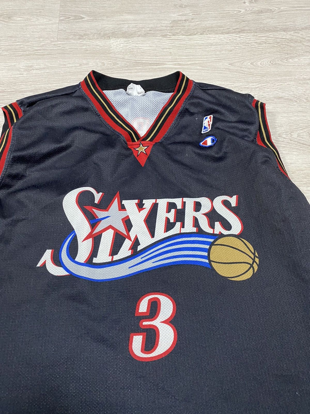 Champion Vintage Sixers NBA Jersey #3 IVERSON Champion jersey size L Size US L / EU 52-54 / 3 - 7 Thumbnail