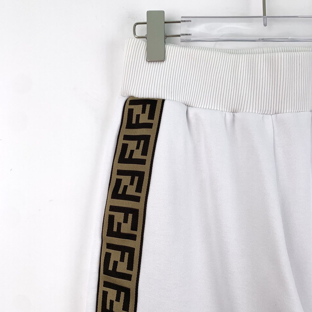 Fendi Fendi White Logo Printed Cuffed Casual Sweatpants K26WX Size 27" / US 4 / IT 40 - 4 Thumbnail