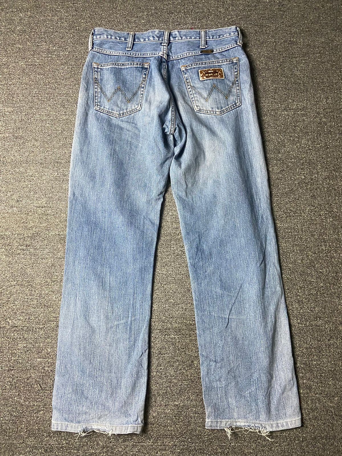 Wrangler Vintage Wrangler Premium Relaxed Fit Jeans (138) Size US 31 - 2 Thumbnail