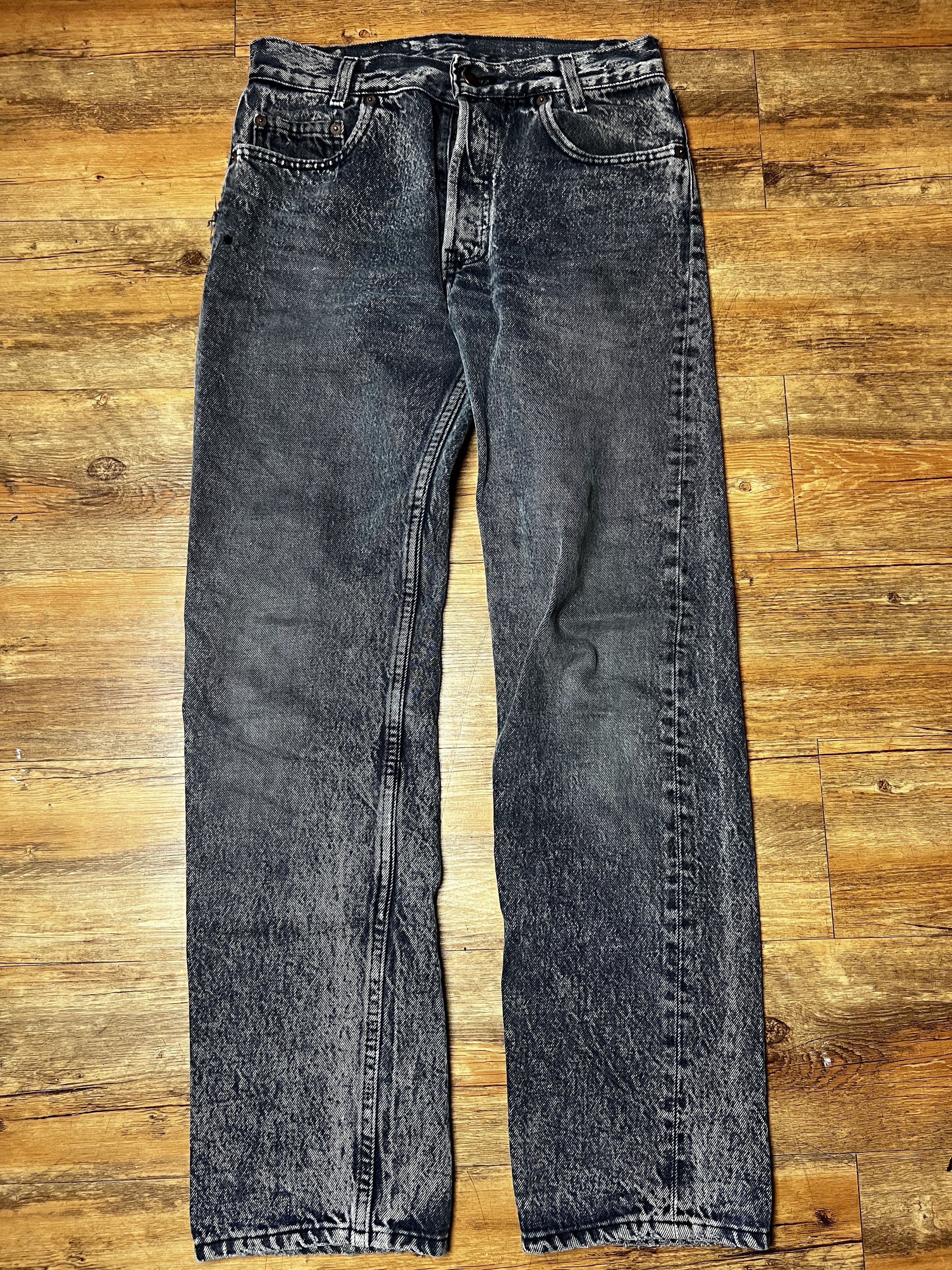 Levi's Vintage Clothing Vintage Levi's Straight Leg Button Fly Denim Jeans Size US 29 - 2 Thumbnail