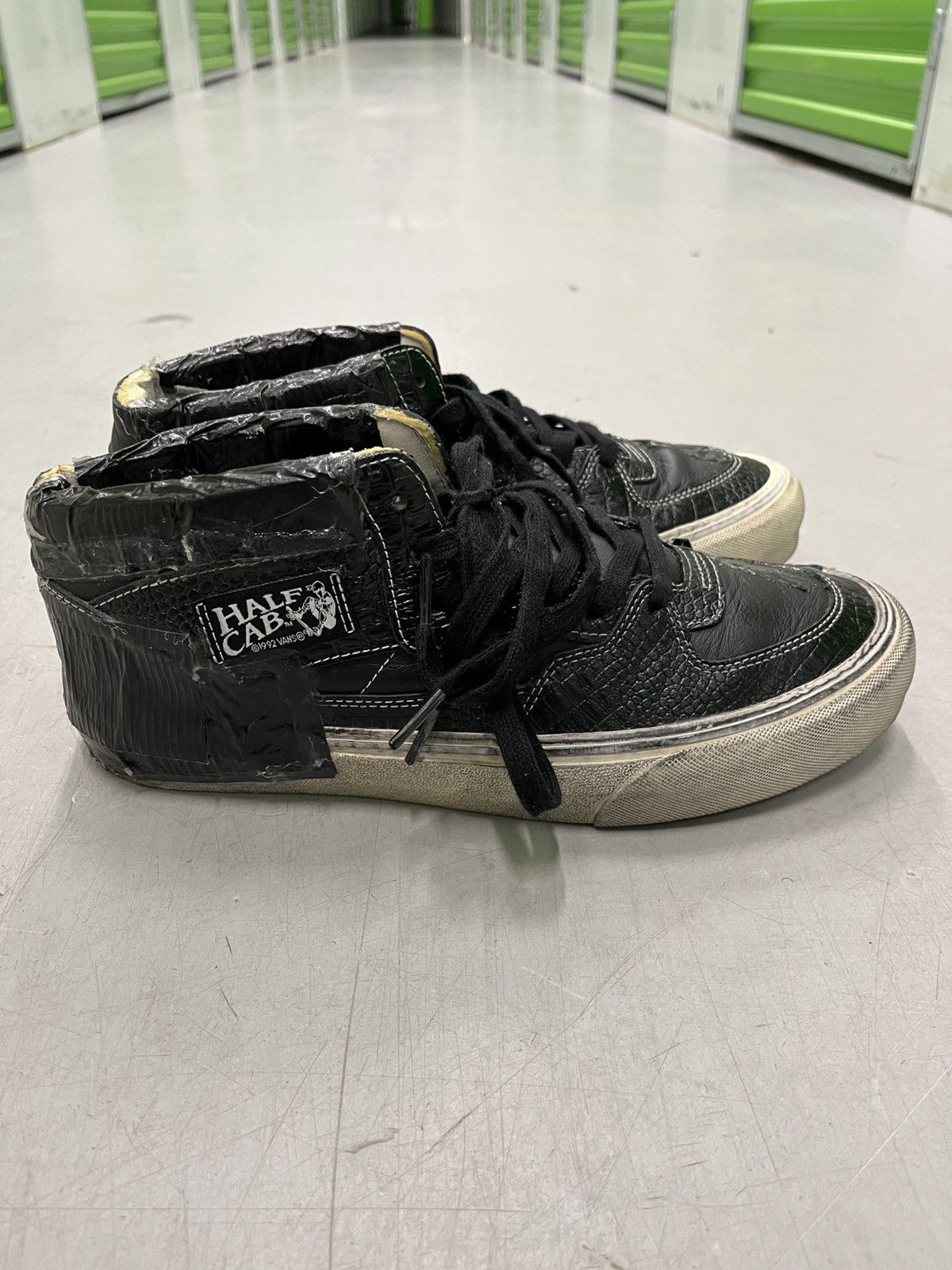 Vans Vans lux duct black vn0a5hzvblar Size US 9 / EU 42 - 12 Thumbnail