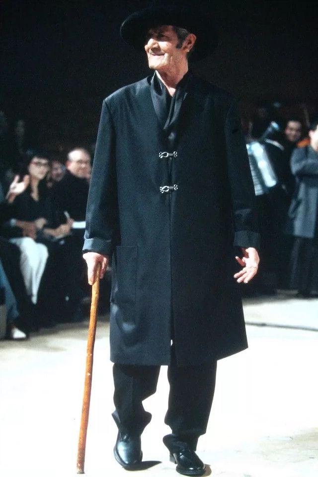 Yohji Yamamoto Yohji Yamamoto 99aw Musician Hook Coat Size US S / EU 44-46 / 1 - 6 Thumbnail