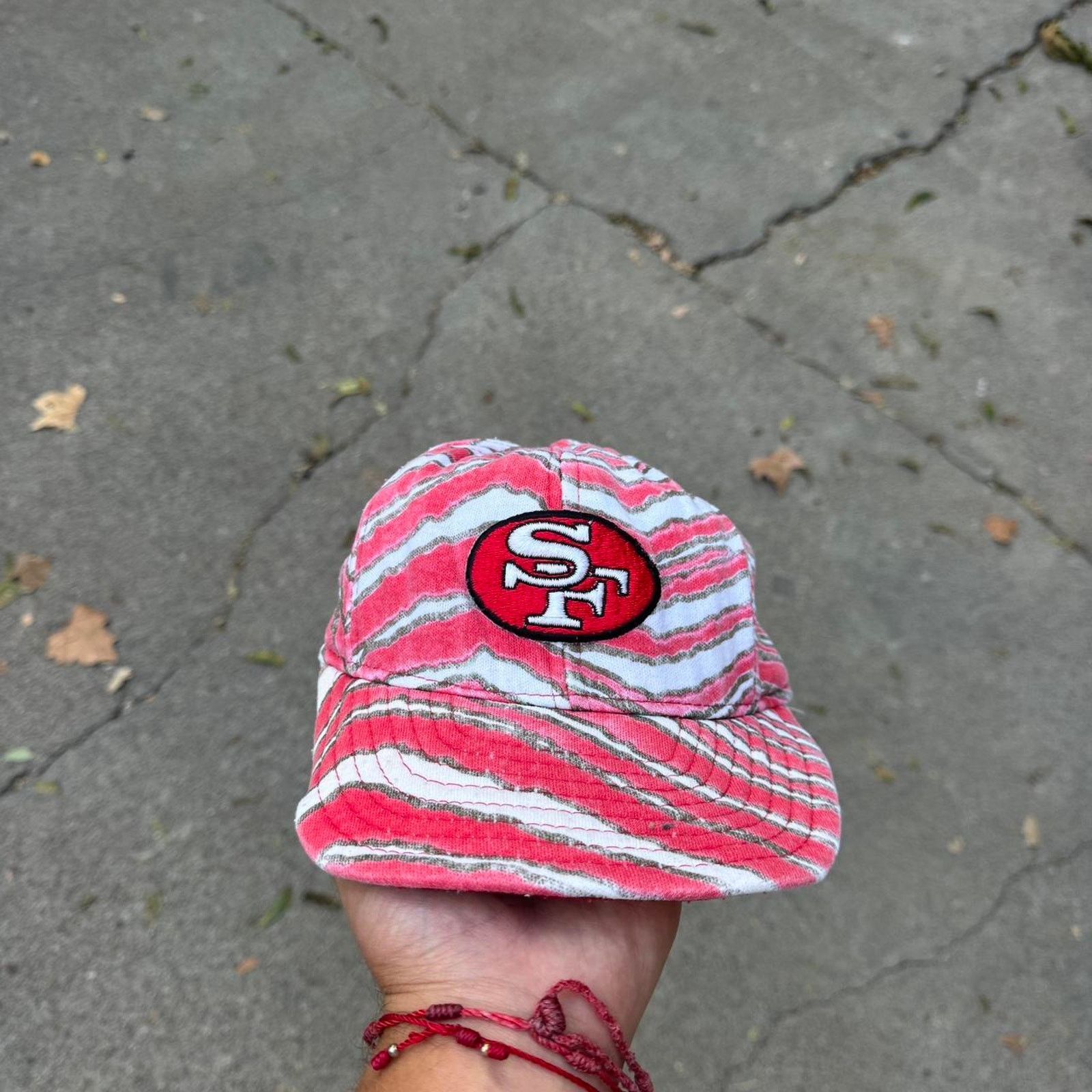 Zubaz Vintage Zubaz Tiger Stripe San Francisco 49ers Snapback Hat Size ONE SIZE - 1 Thumbnail