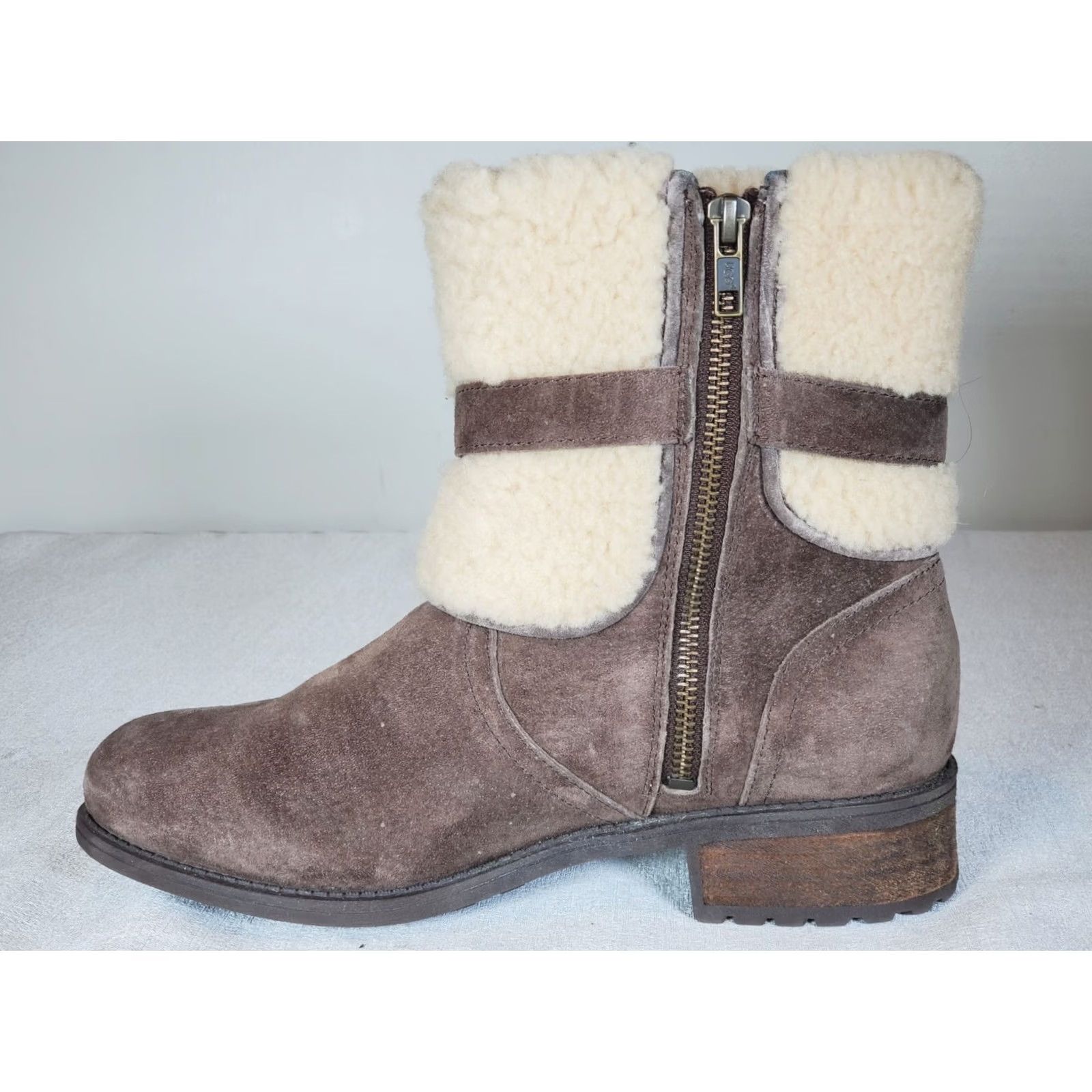 Ugg UGG Blayre II Boots Women's US 8 Suede Sheepskin Side Zip Espresso 1006039 Size US 8 / IT 38 - 3 Thumbnail