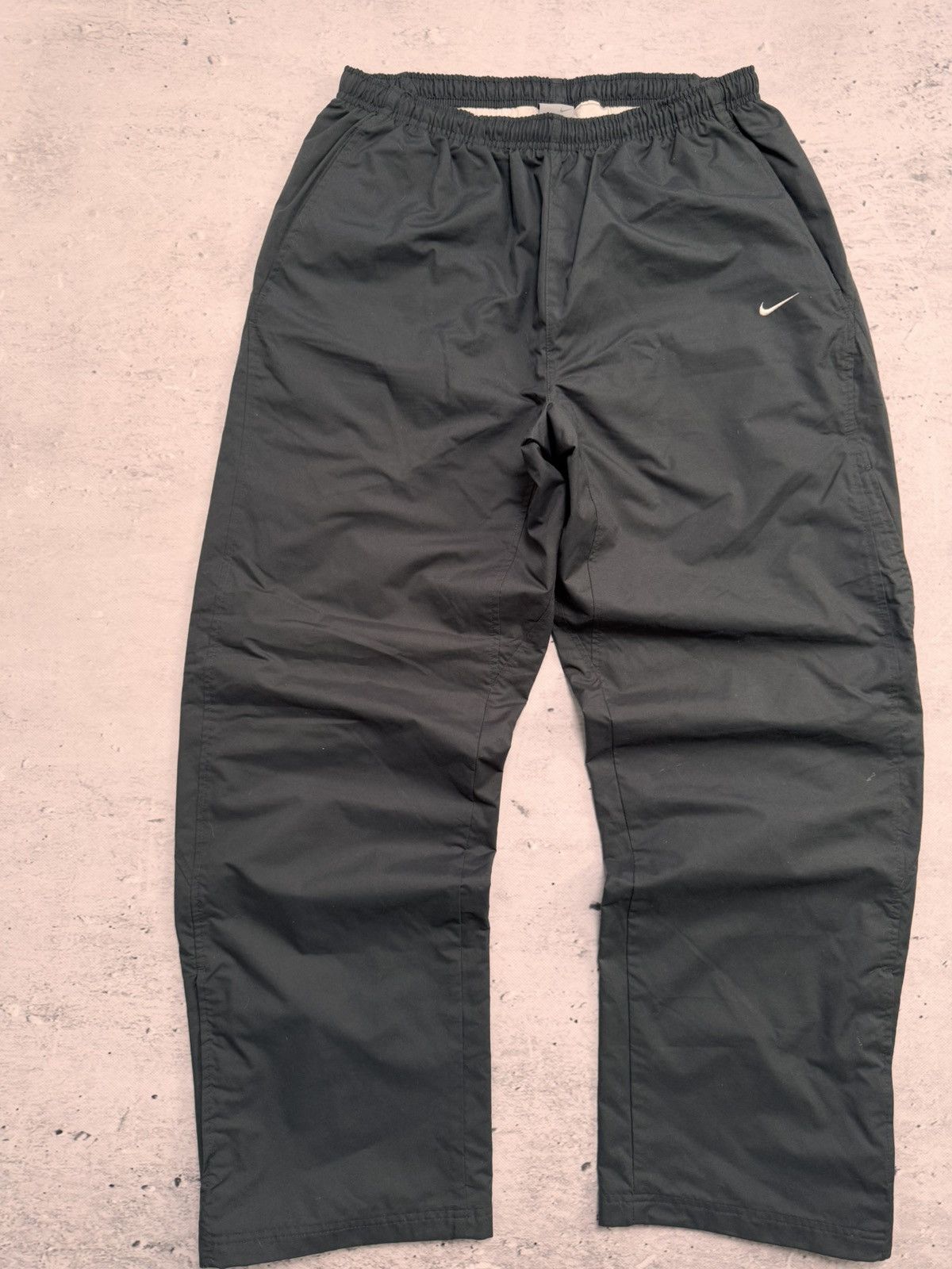 Nike × Vintage NIKE VINTAGE BASIC LOGO OVERSIZE BAGGY PANTS Size US 34 / EU 50 - 2 Thumbnail