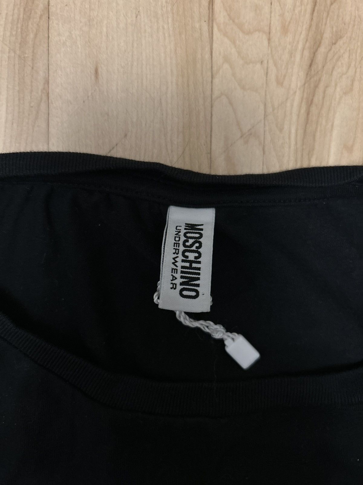 Moschino Moschino Underbear T-shirt Size XS / US 0-2 / IT 36-38 - 4 Thumbnail