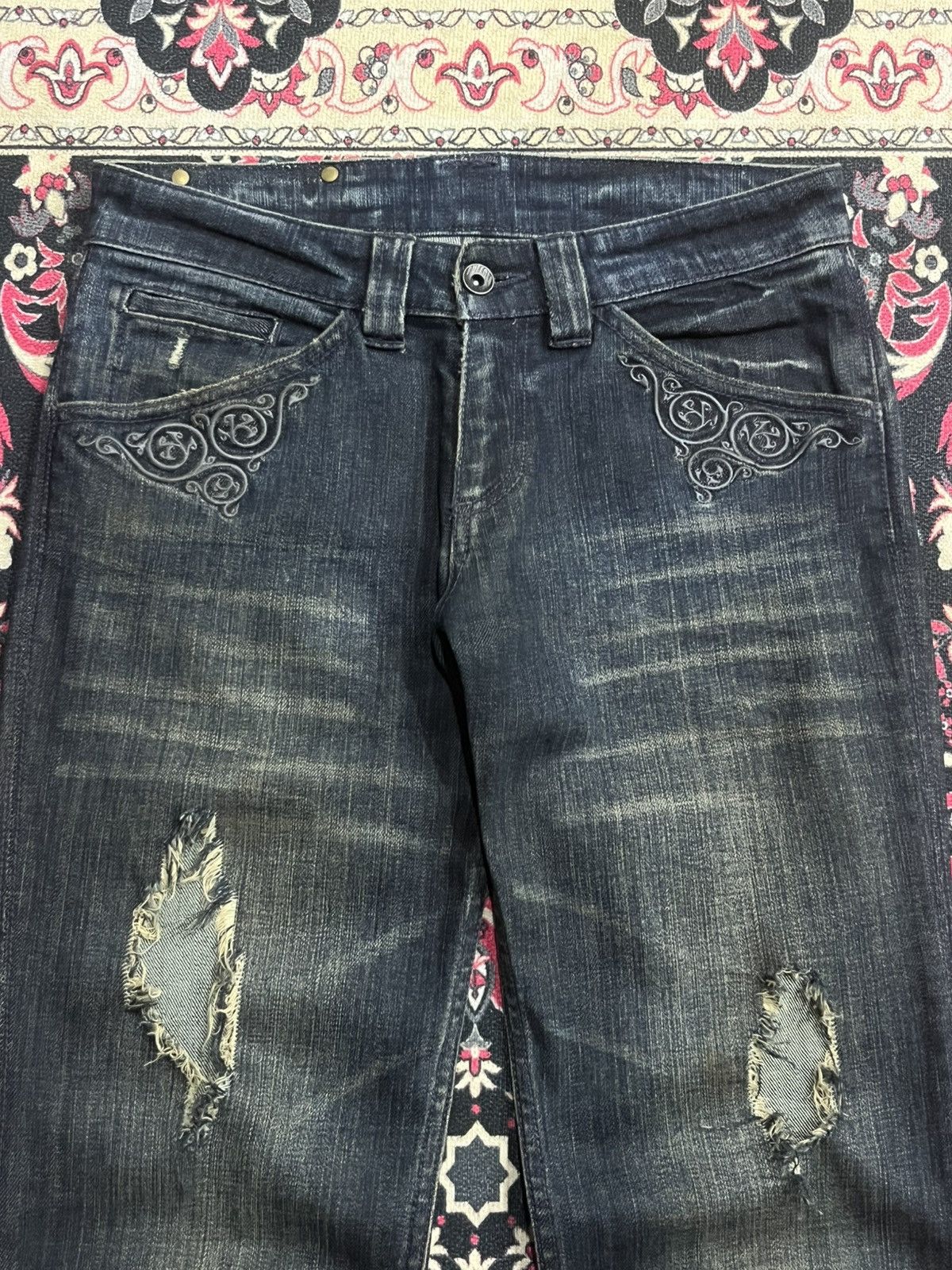 BUFFALO BOBS Vintage Buffalo Bobs Dark Washed Distressed Flare Jeans Size US 29 - 4 Thumbnail