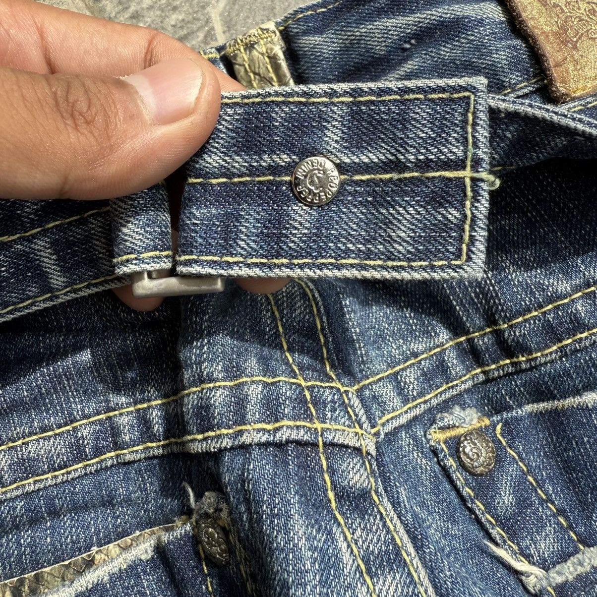 Japanese Brand Denim Flare Red Pepper Vintage Size US 31 - 4 Thumbnail