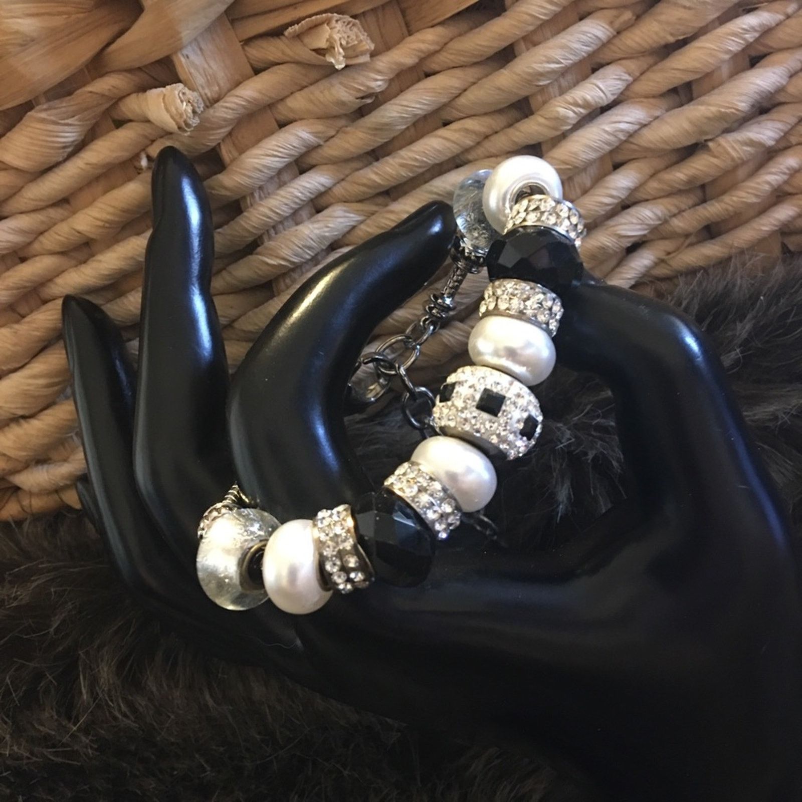 Jewelry Bling Black & White Silver Tone Charm Bracelet, Women's
