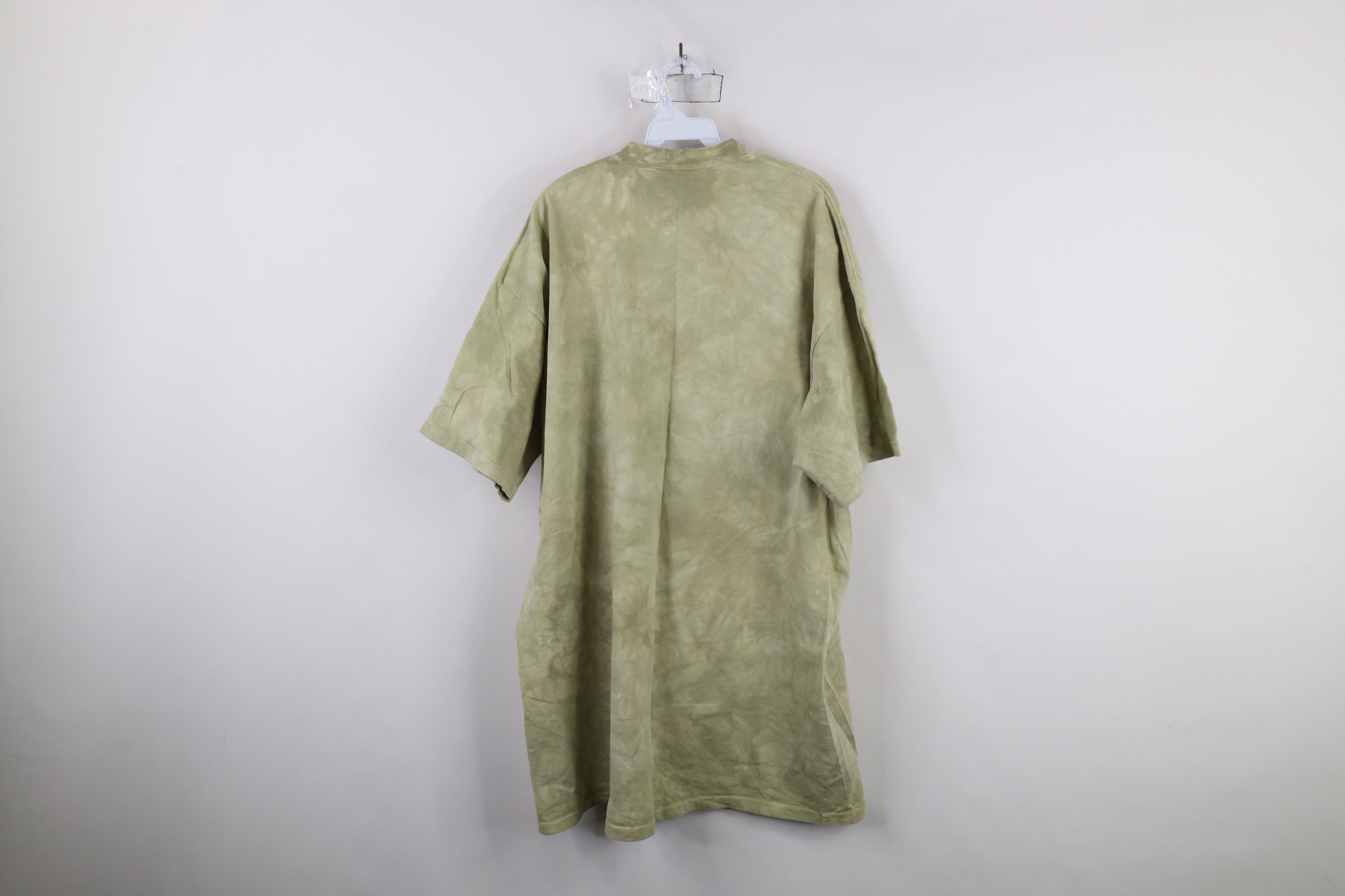 Vintage Vintage Y2K 2002 Streetwear Nature Bear Acid Wash T-Shirt Size US XXL / EU 58 / 5 - 10 Thumbnail