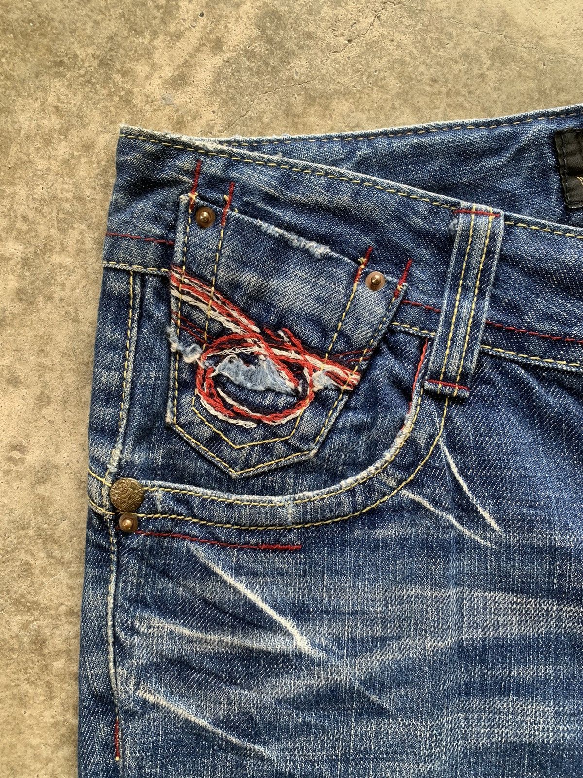 14th Addiction × If Six Was Nine × Japanese Brand Vintage Red Pepper Embroidery Bootcut Jeans Size US 33 - 5 Thumbnail