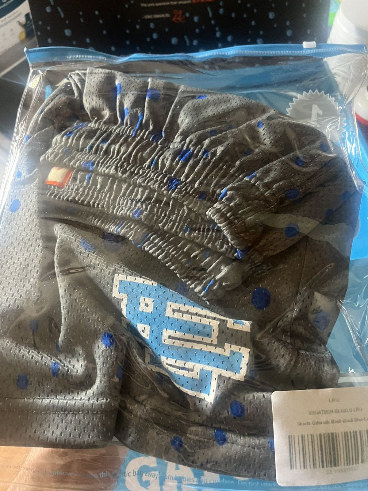 Eric Emanuel × Gatorade Eric Emanuel x Gatorade towel & grey w blue shorts large Size US 32 / EU 48 - 6 Thumbnail