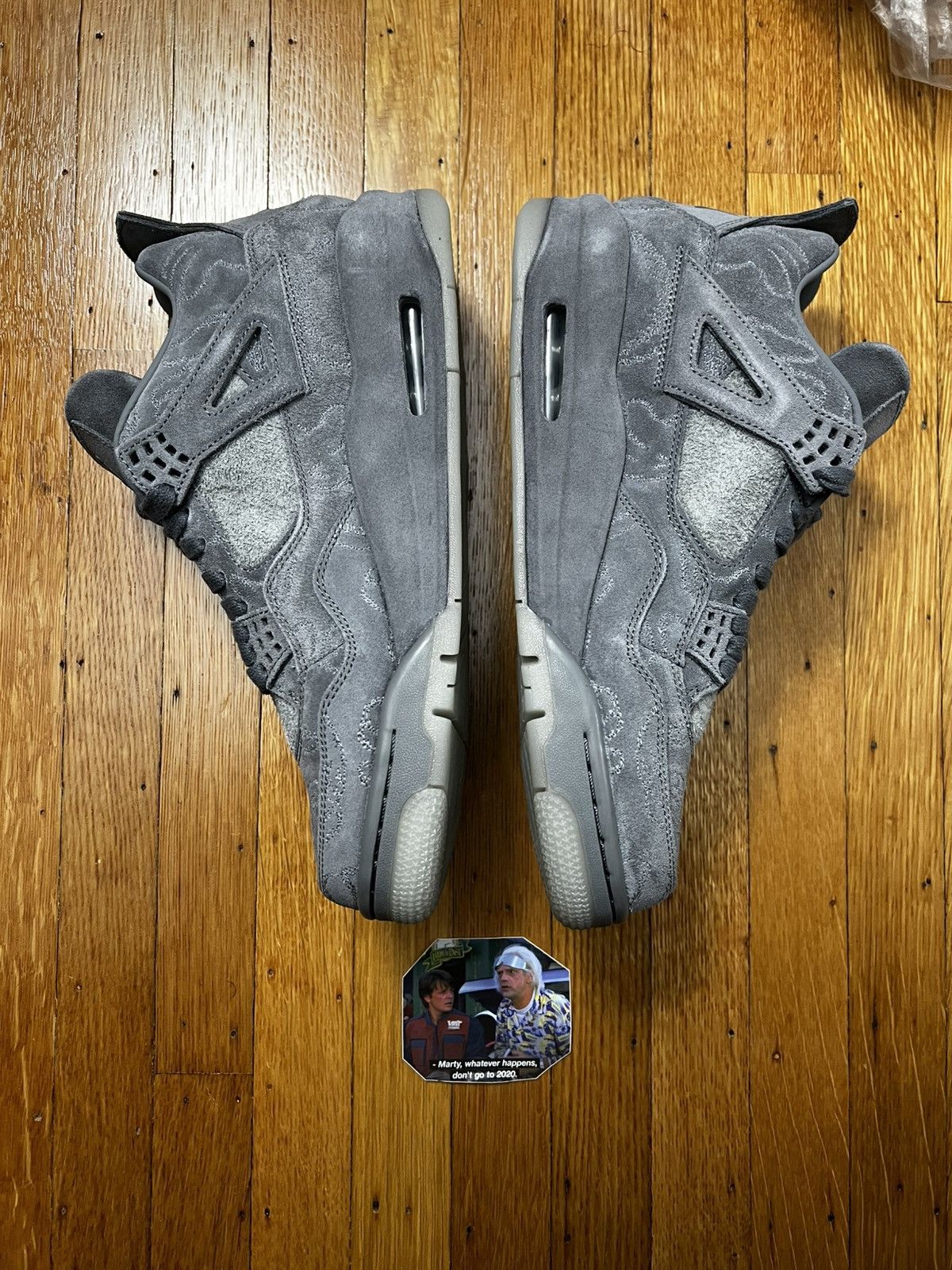 Jordan Brand × Kaws Kaws Jordan 4 Grey Size US 9.5 / EU 42-43 - 2 Thumbnail