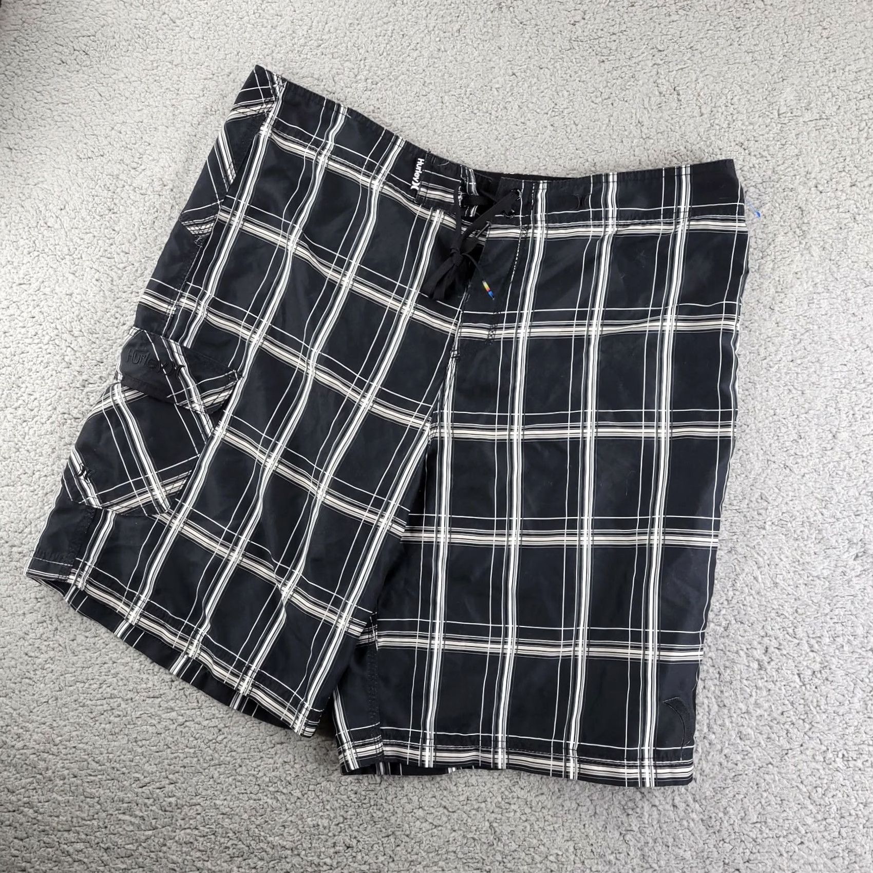 Hurley Hurley Boardshorts Men's 38 Black Plaid Swim Trunk Bottoms Trunks Size US 38 / EU 54 - 2 Thumbnail