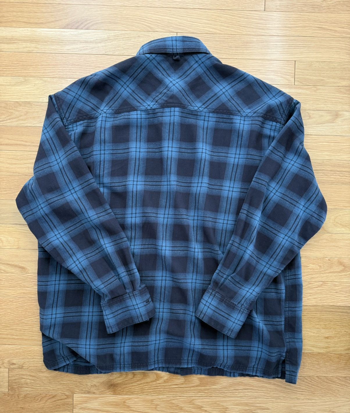 Neighborhood Neighborhood Flannel Check medium Size US M / EU 48-50 / 2 - 6 Thumbnail
