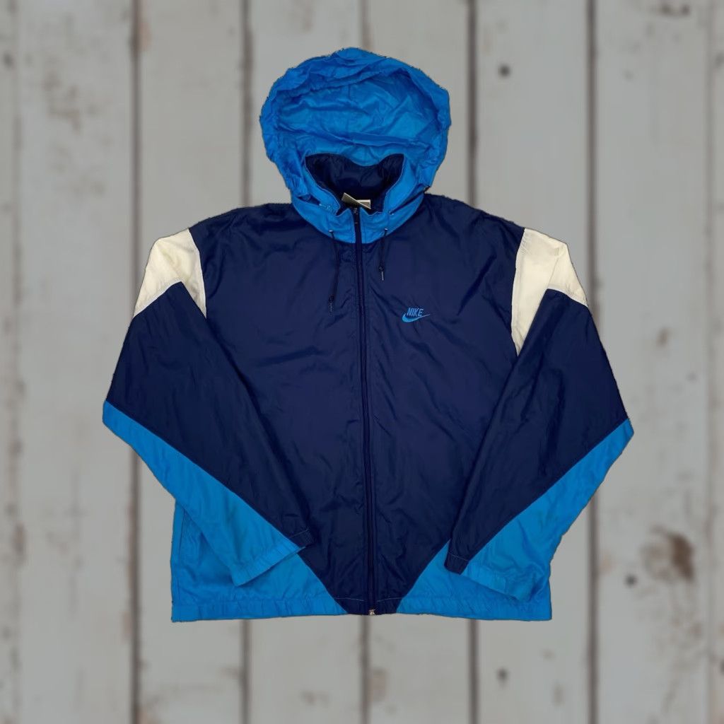 Nike VINTAGE Nike Jacket Windbreaker 90s White Blue L Mens Large Size US L / EU 52-54 / 3 - 1 Thumbnail