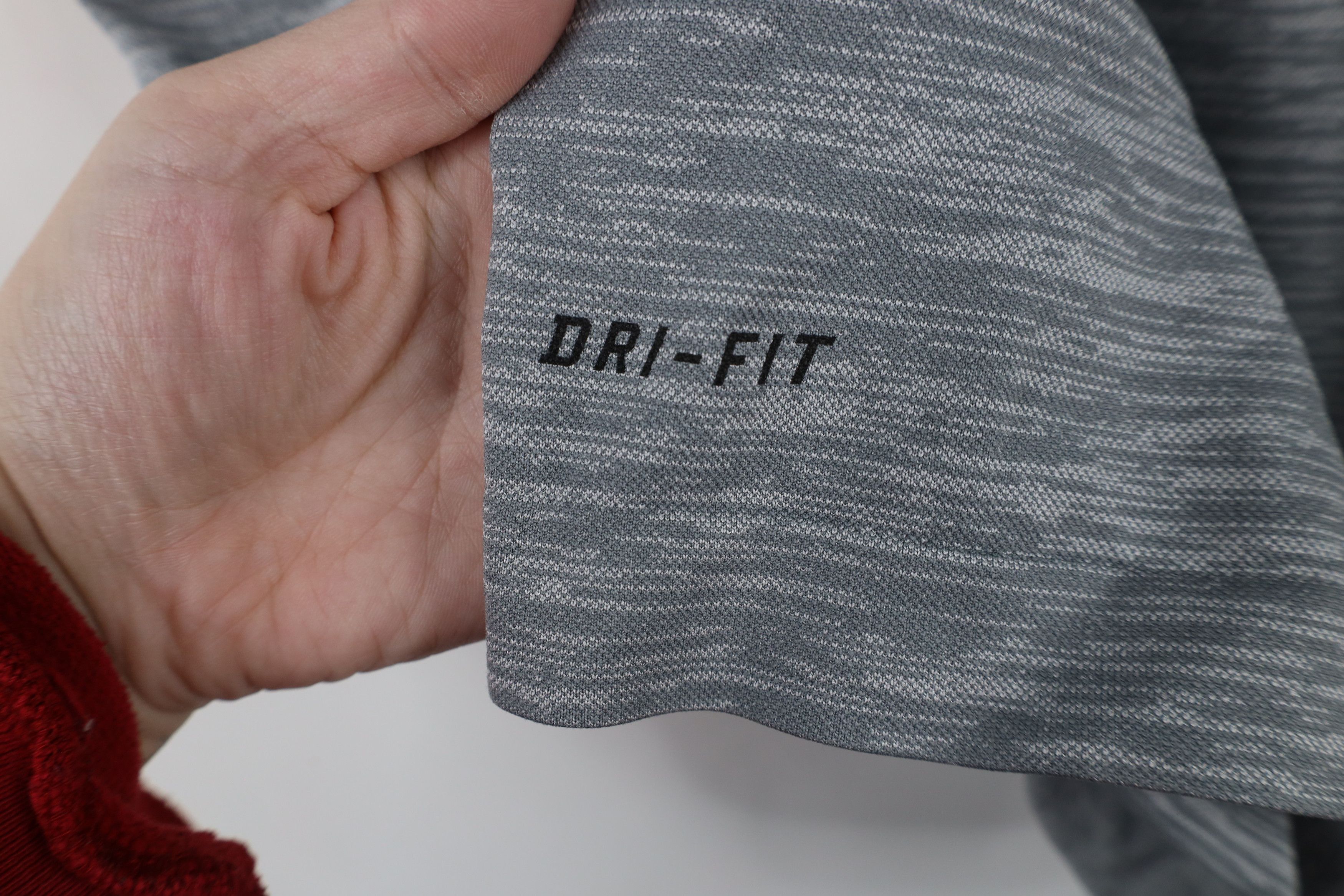 Nike × Vintage Nike Pro Training Block Knit Running Gym V-Neck T-Shirt Gray Size US M / EU 48-50 / 2 - 5 Thumbnail