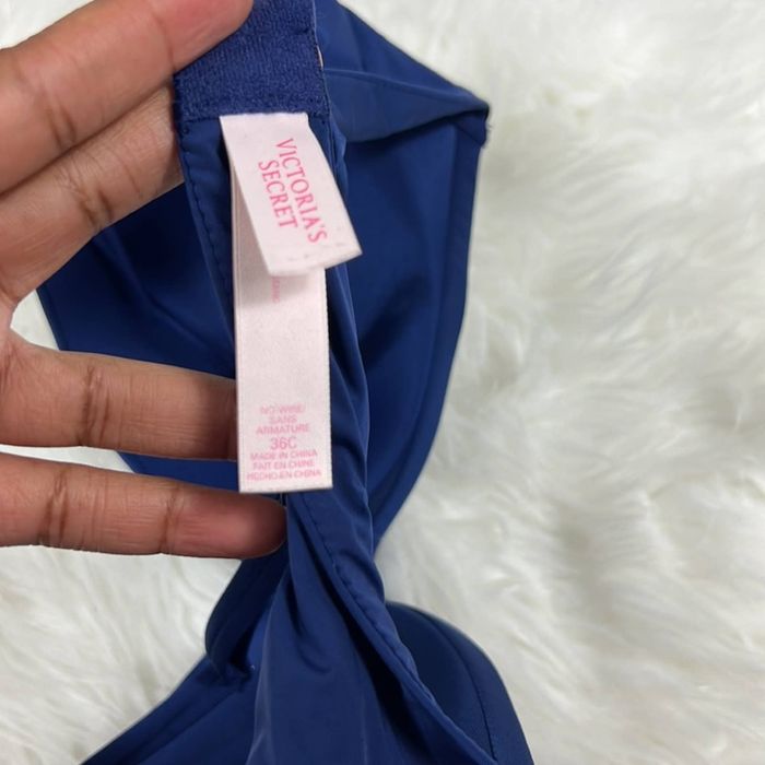 Victoria's Secret Victorias Secret Royal Blue Wirefree Bra | Grailed