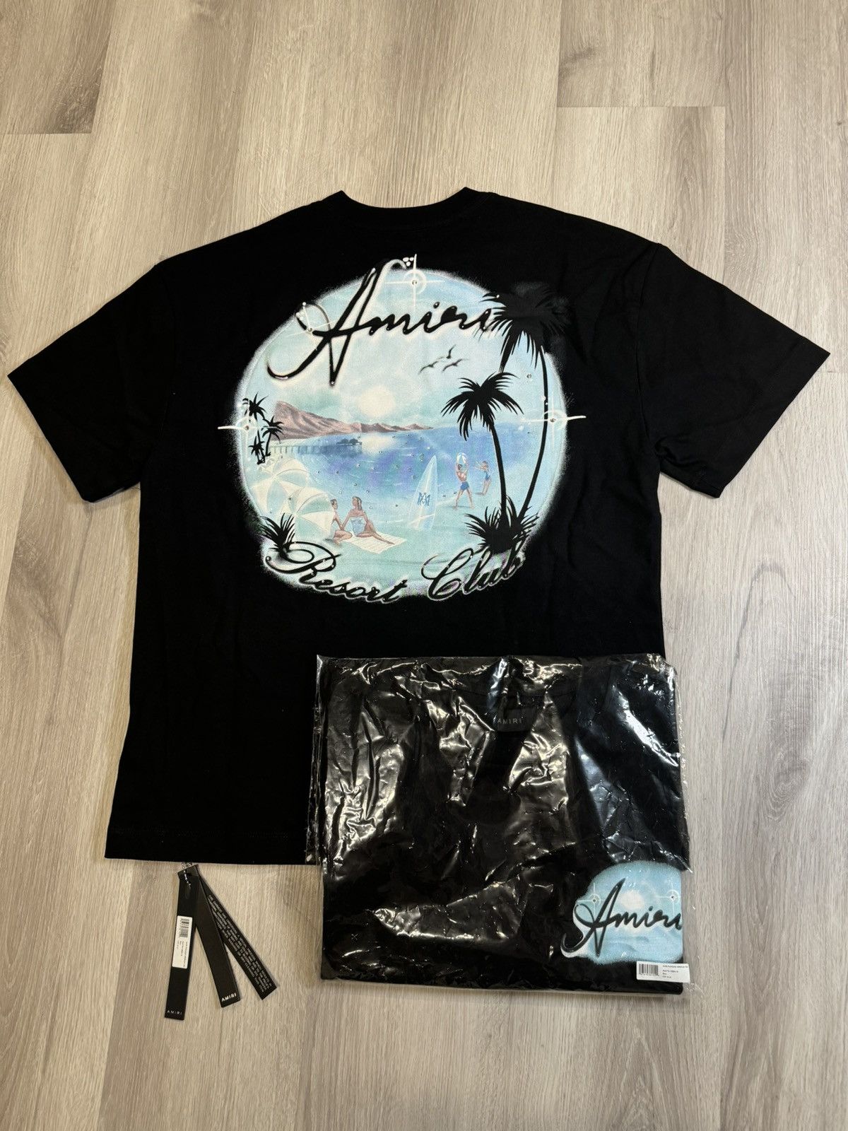 AMIRI Paradise Airbrush T-shirt★アミリ ロゴ Tシャツ AMIRI Black Amiri Paradise Airbrush T-Shirt Amiri