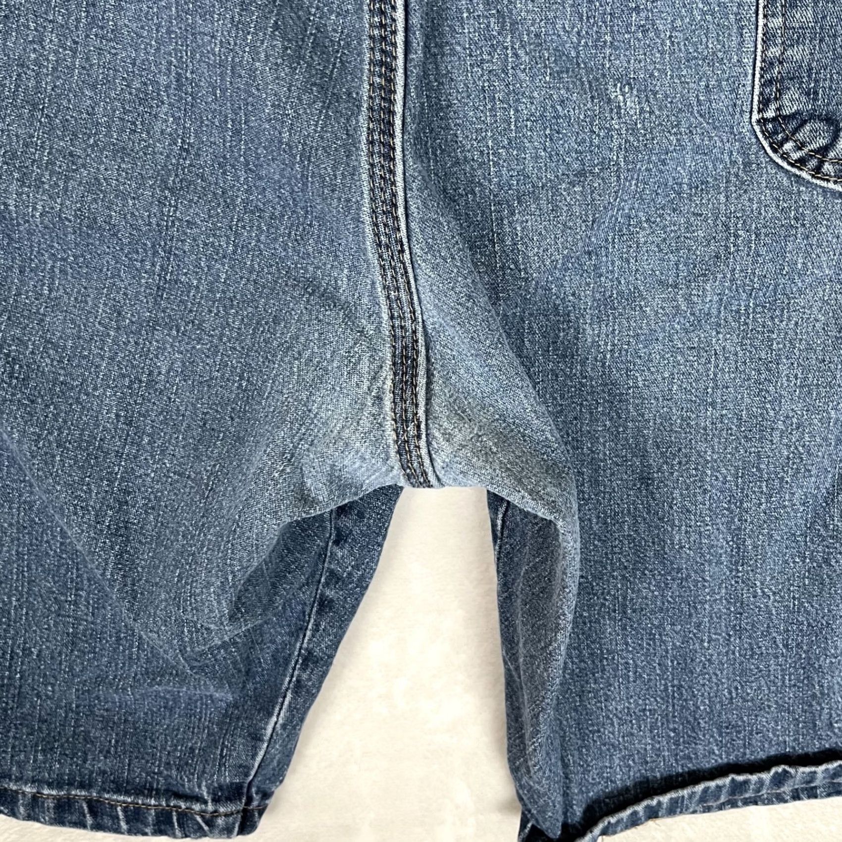 Wrangler Wrangler Cargo Shorts Mens 44 Blue Denim Relaxed Fit Carpenter Workwear Utility Shorts Casual Wide Pockets Denim 10in Inseam Regular Size 44 Mens Size US 44 / EU 60 - 6 Thumbnail