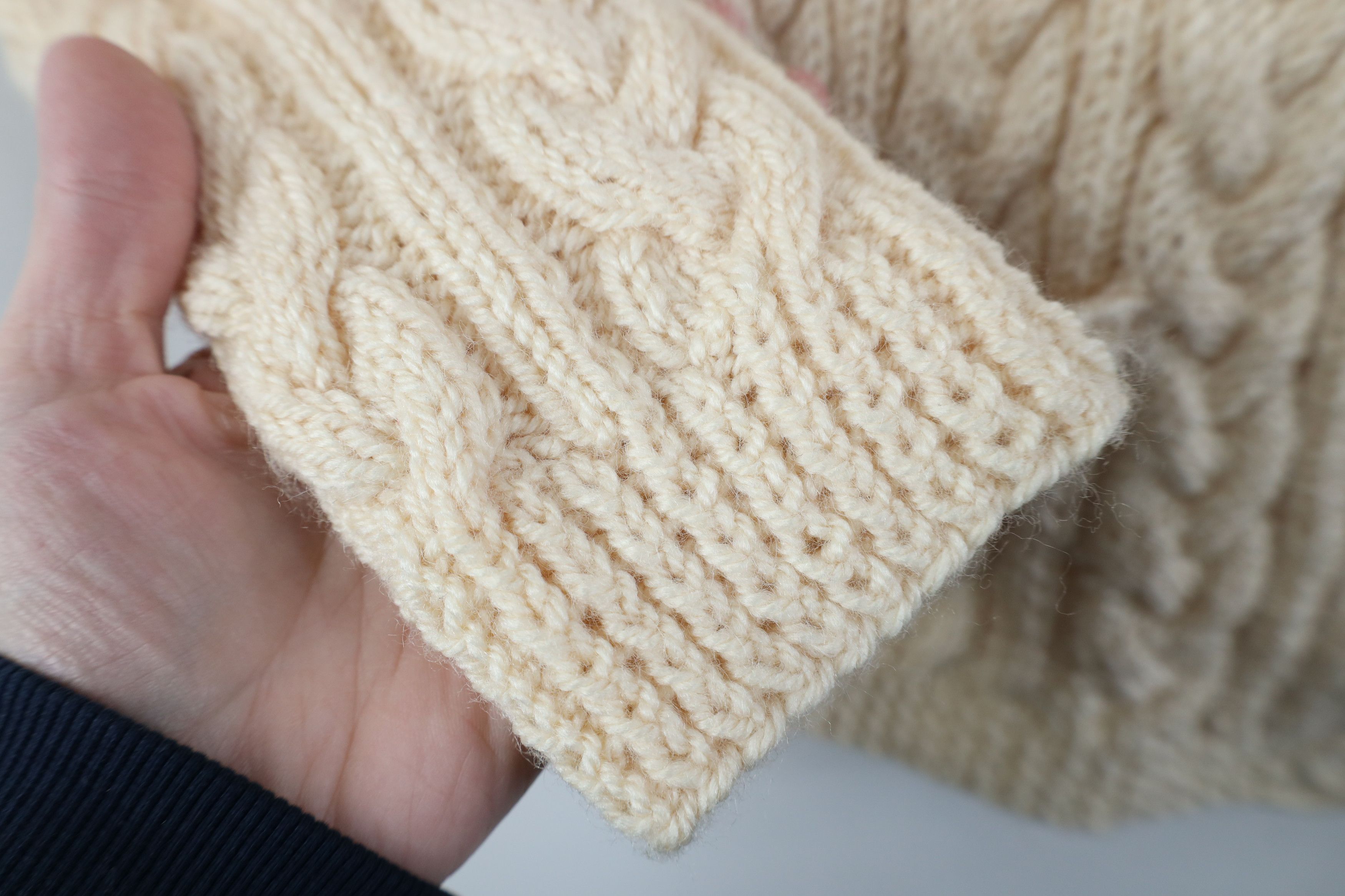 Vintage Vintage 60s 70s Chunky Cable Knit Fisherman Cardigan Sweater Size M / US 6-8 / IT 42-44 - 6 Thumbnail