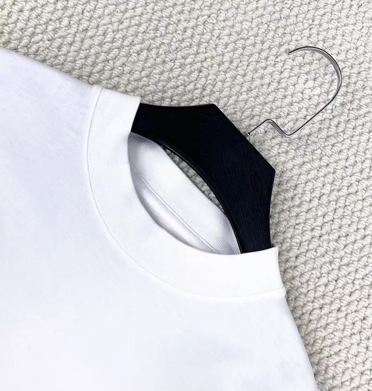 Balenciaga Balenciaga White Multi Flag Print Logo SS Tee 2 Unisex Size US M / EU 48-50 / 2 - 3 Thumbnail