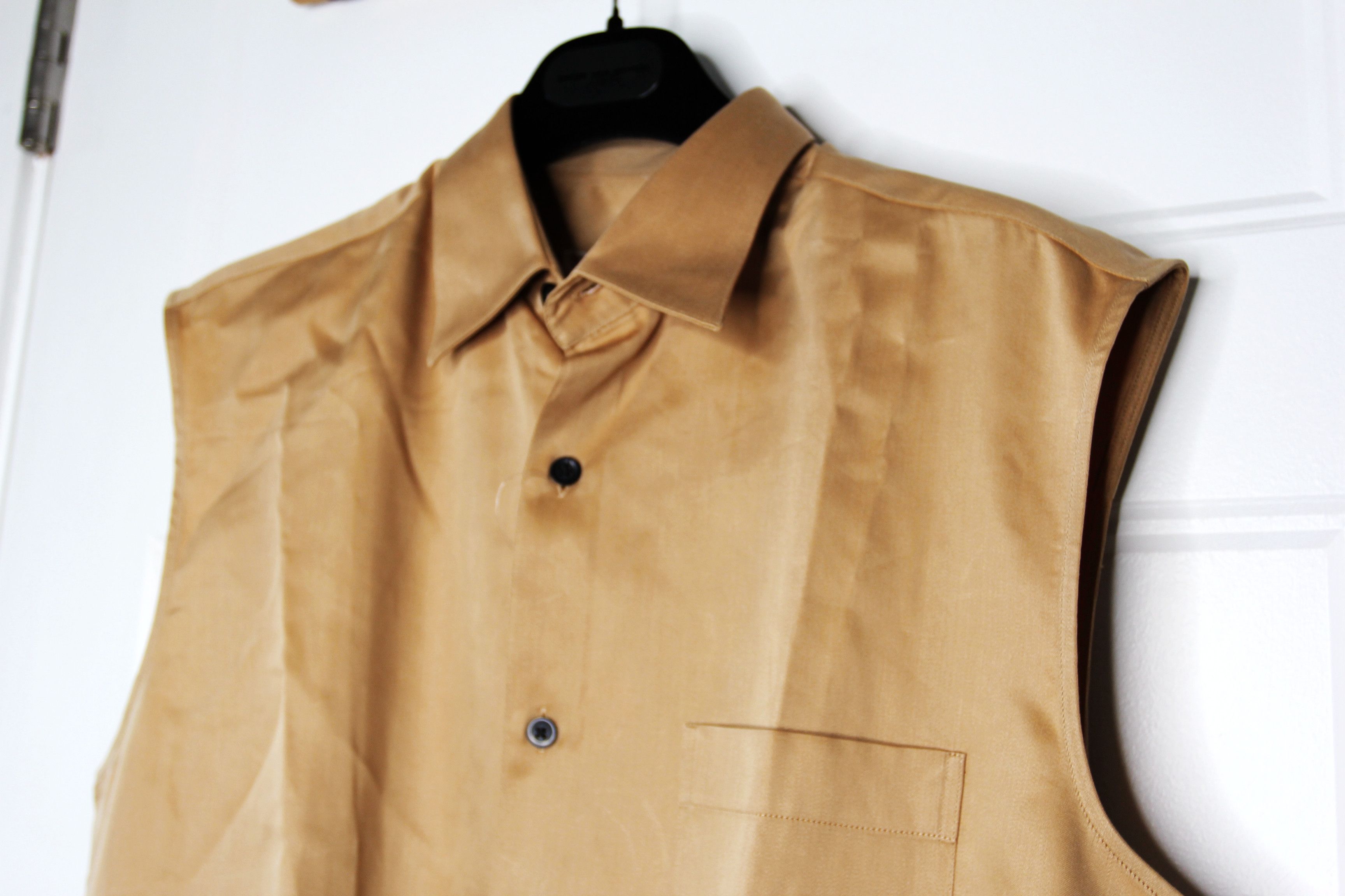 Ernest W. Baker BNWT SS23 ERNEST W. BAKER SLEEVELESS SHIRT 46 Size US S / EU 44-46 / 1 - 4 Thumbnail