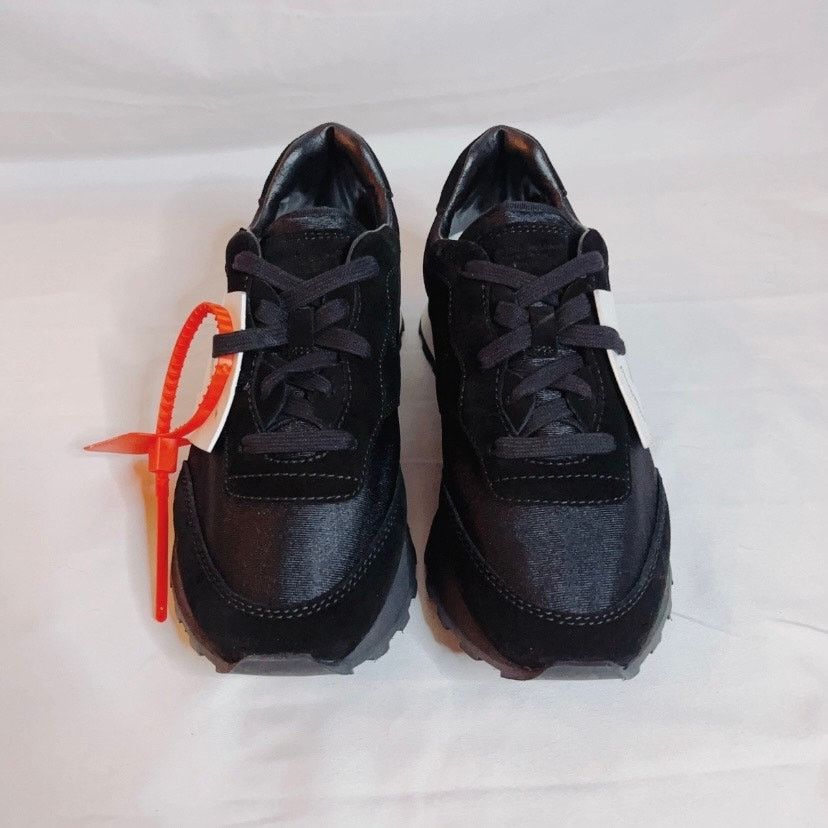 Off-White OFF WHITE HG Runner everyday arrow sneakers Size US 10 / IT 40 - 9 Thumbnail