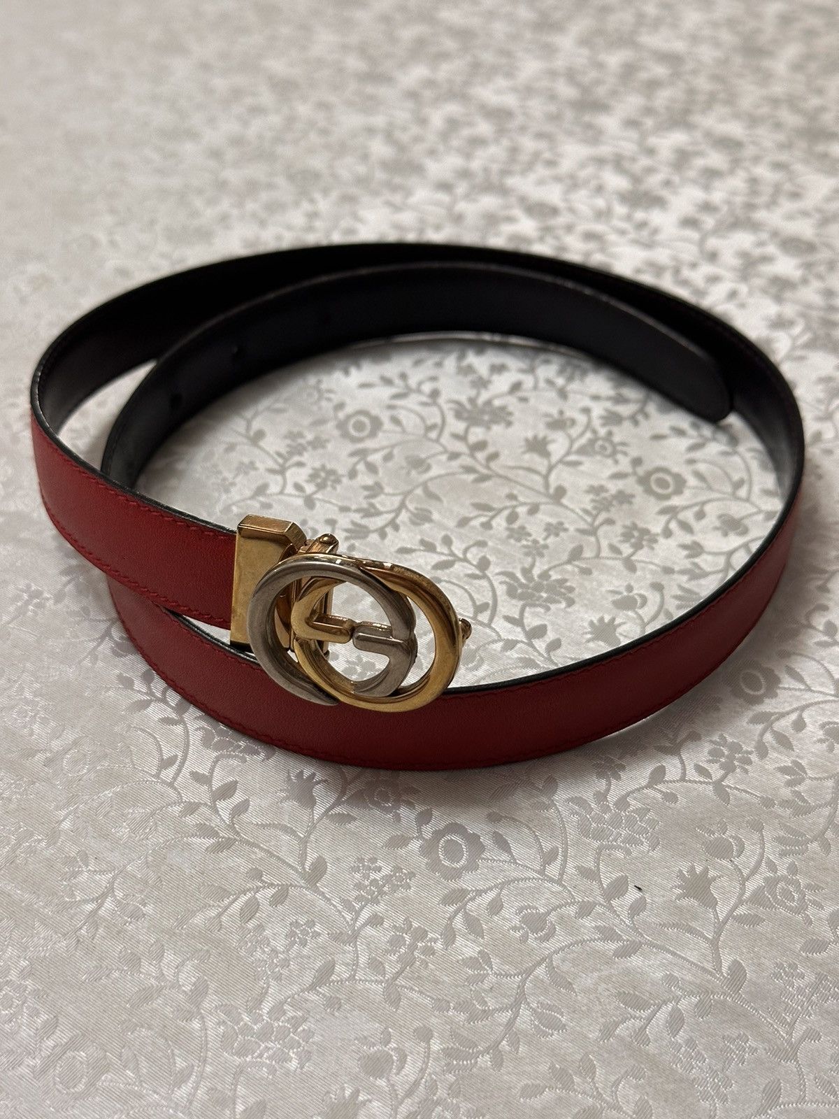 Other 90’S Gucci Vintage Rarest Y2k Luxury Red Leather Belt Size ONE SIZE - 1 Thumbnail
