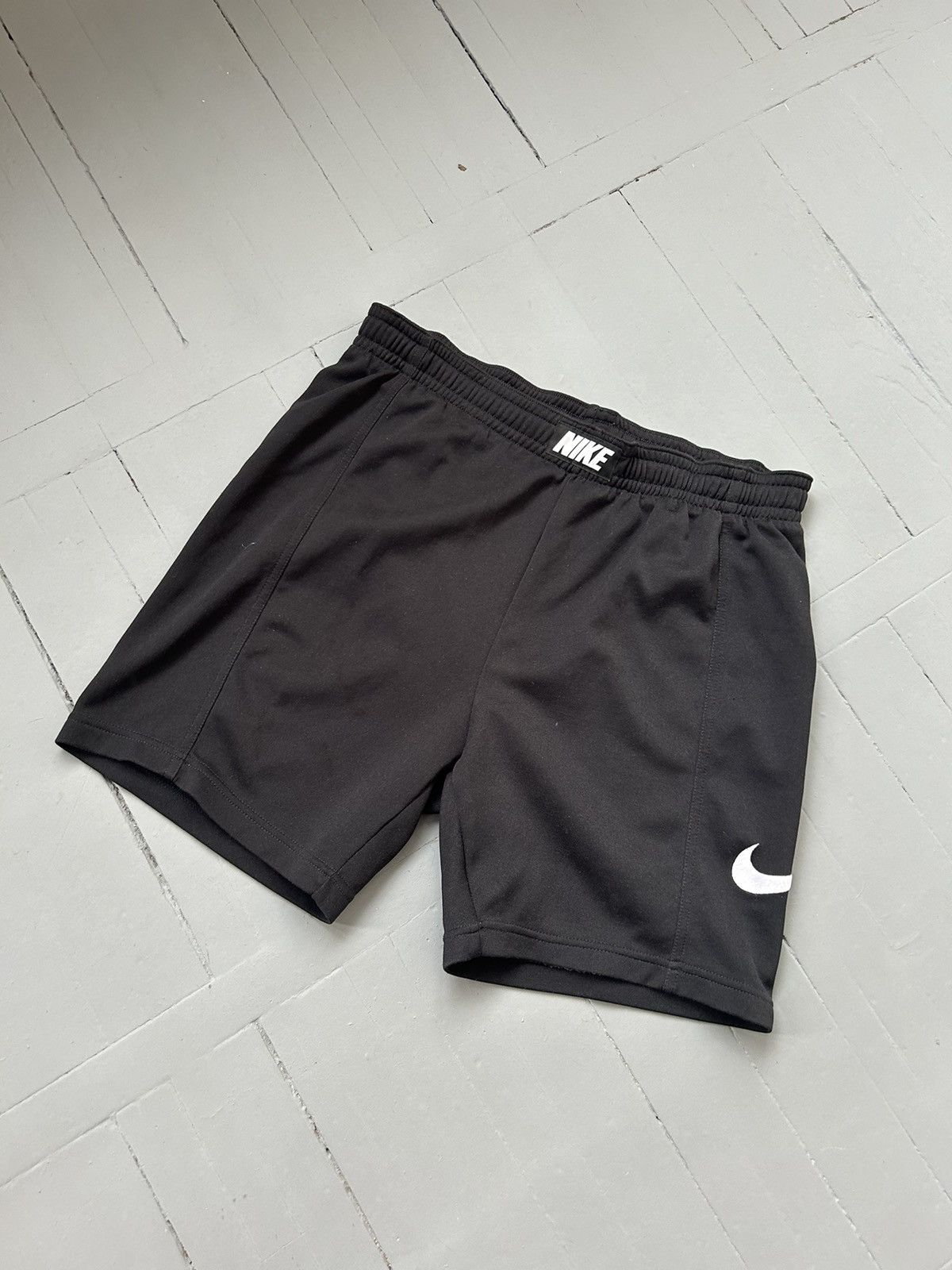 Nike Nike vintage shorts Size US 32 / EU 48 - 2 Thumbnail