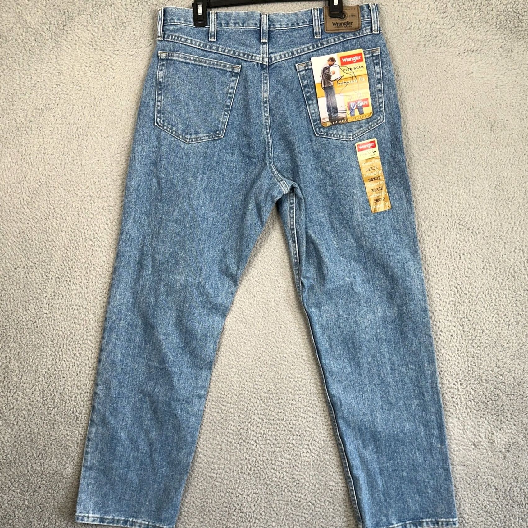 Wrangler VINTAGE? No — Wrangler Five Star Jeans Mens 36X32 Blue Relaxed Fit Straight Leg 5 Pockets Size US 36 / EU 52 - 2 Thumbnail