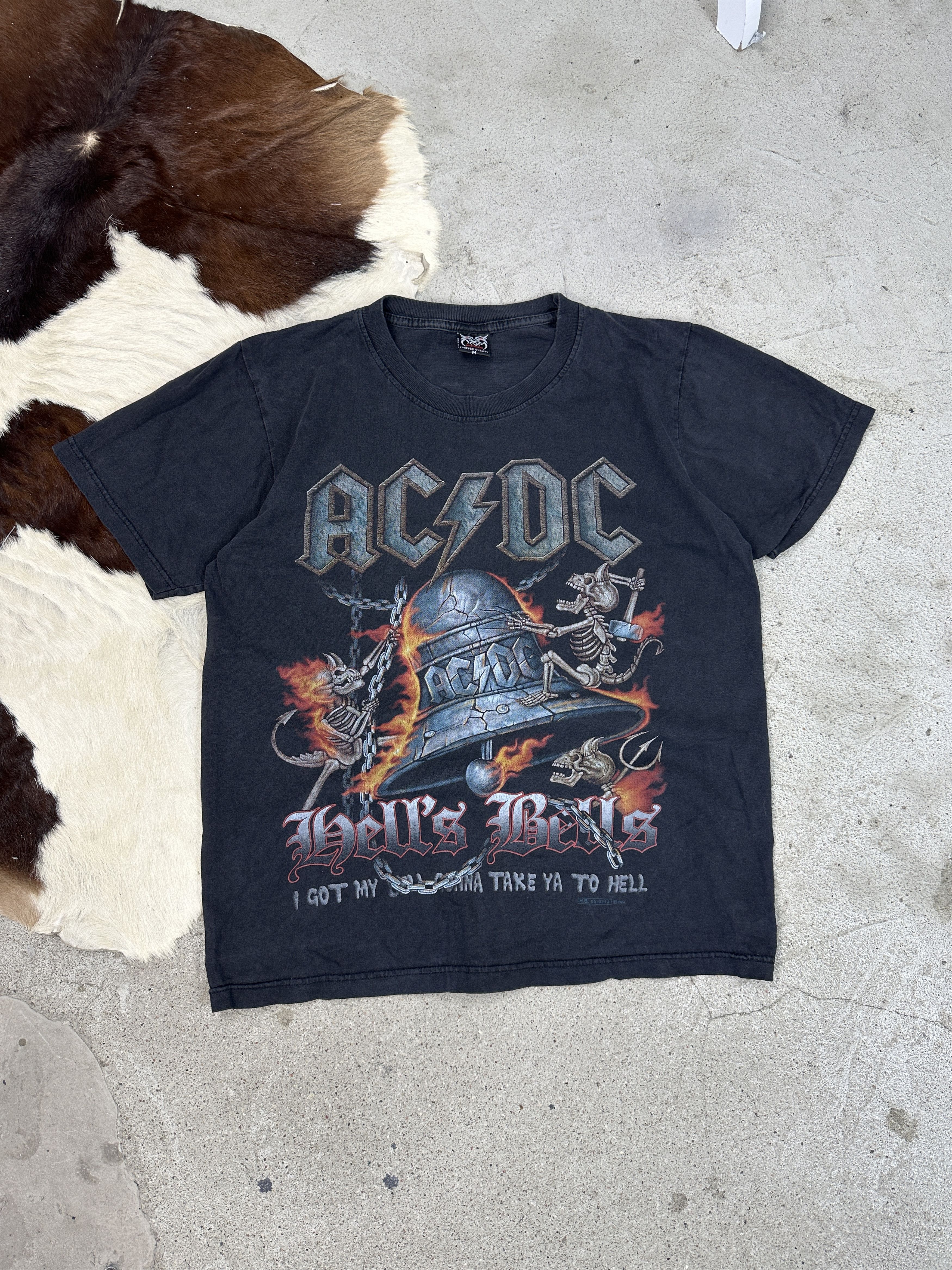 AC/DC × Vintage Vintage Avant Garde Opium Biker AC/DC T-shirt 00s Size US M / EU 48-50 / 2 - 1 Thumbnail