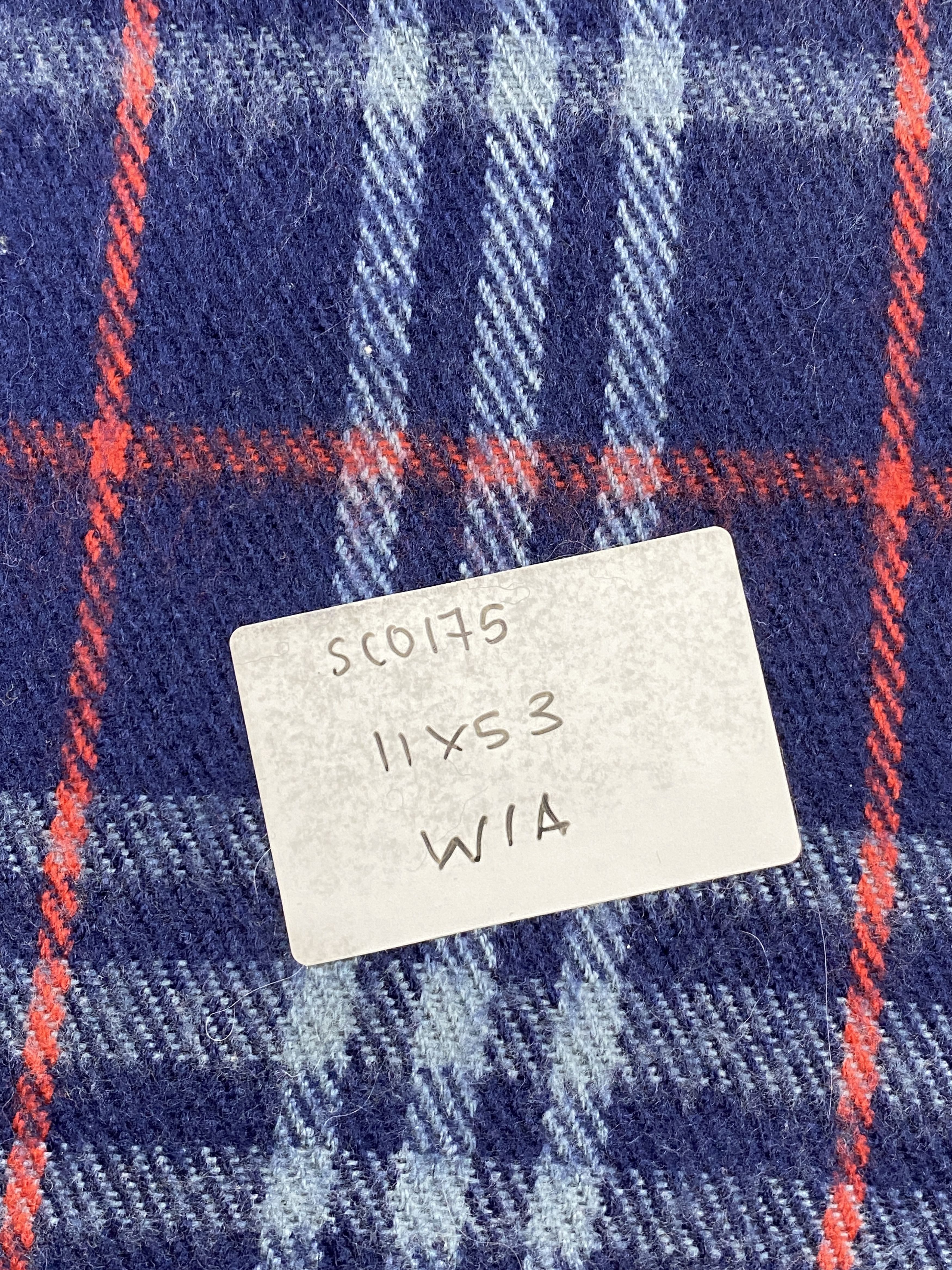 Burberry Burberrys Scarf / Muffler / Neckwear SC0175 Size ONE SIZE - 12 Thumbnail